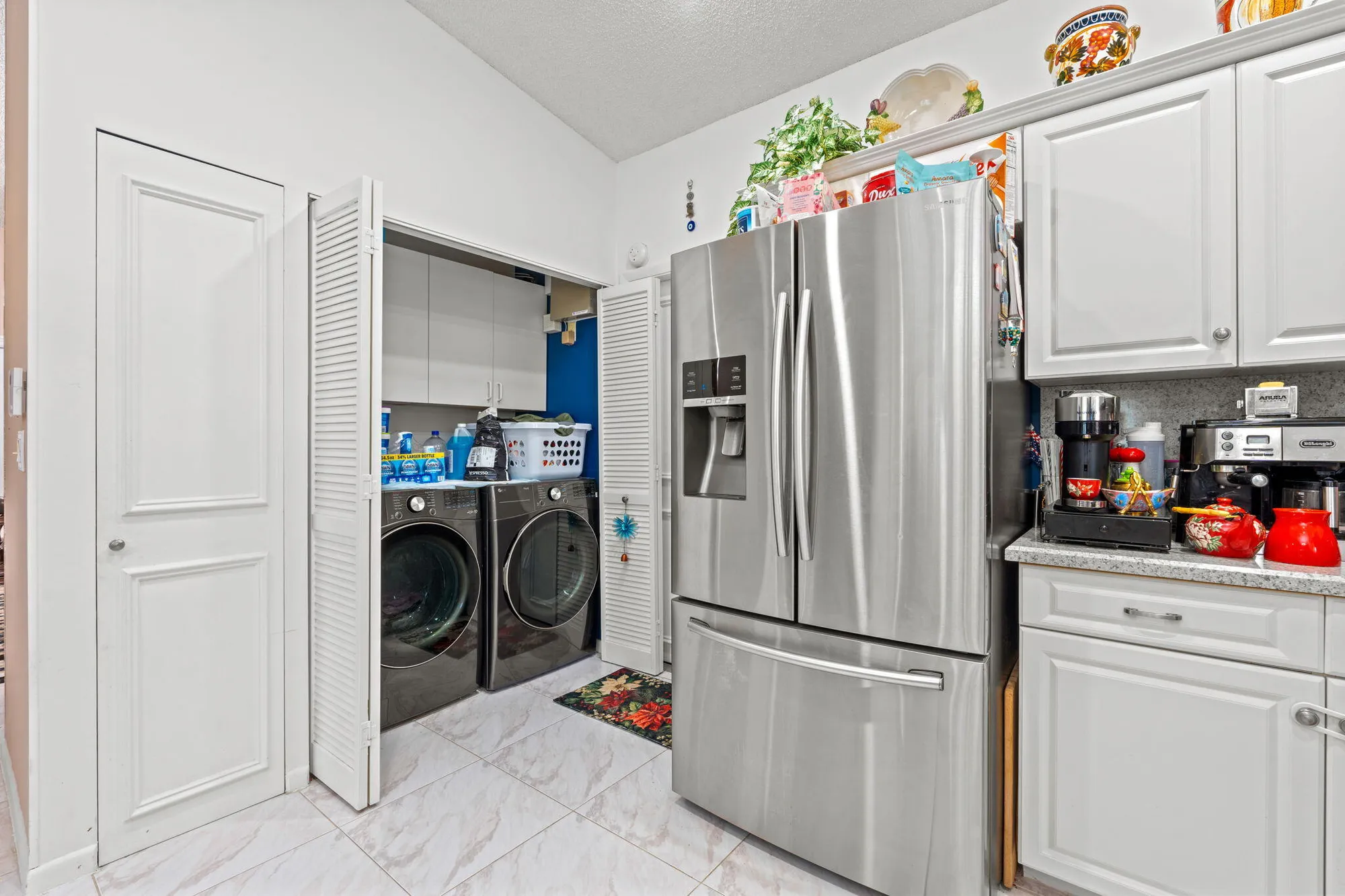 Property Slideshow image 16 of 51 | 4520 catamaran cir, Boynton Beach, FL, 33436