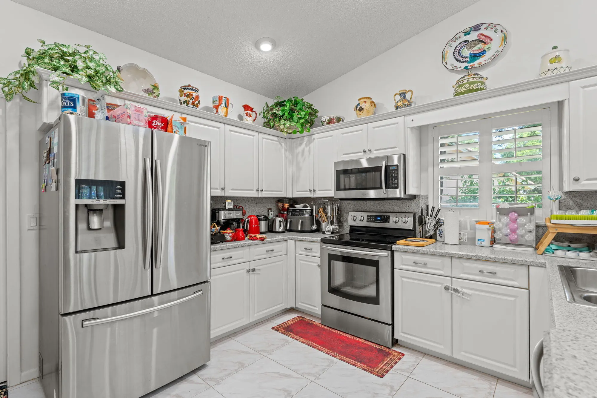 Property Slideshow image 15 of 51 | 4520 catamaran cir, Boynton Beach, FL, 33436