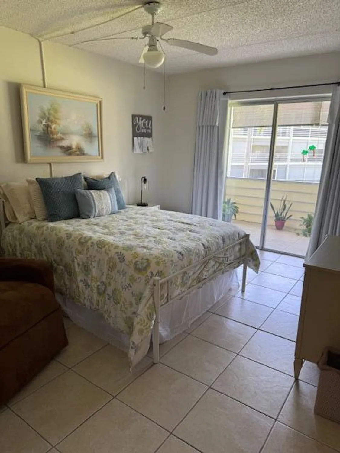 Property Slideshow image 8 of 23 | 3000 springdale blvd apt v204, Palm Springs, FL, 33461