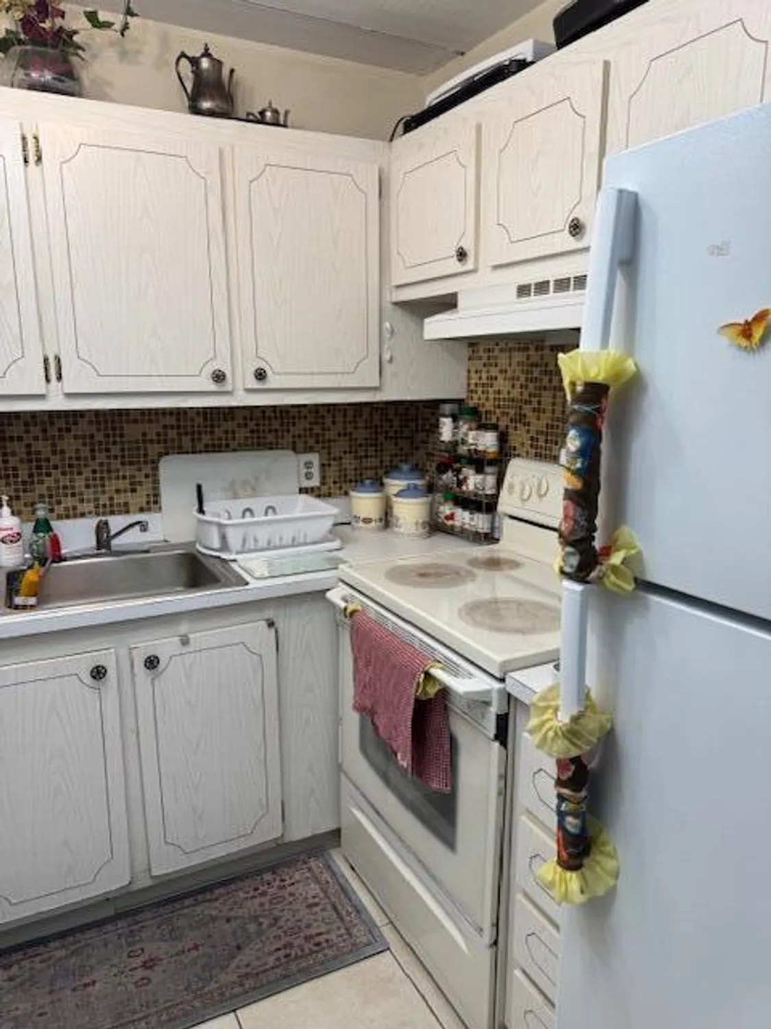 Property Slideshow image 4 of 23 | 3000 springdale blvd apt v204, Palm Springs, FL, 33461