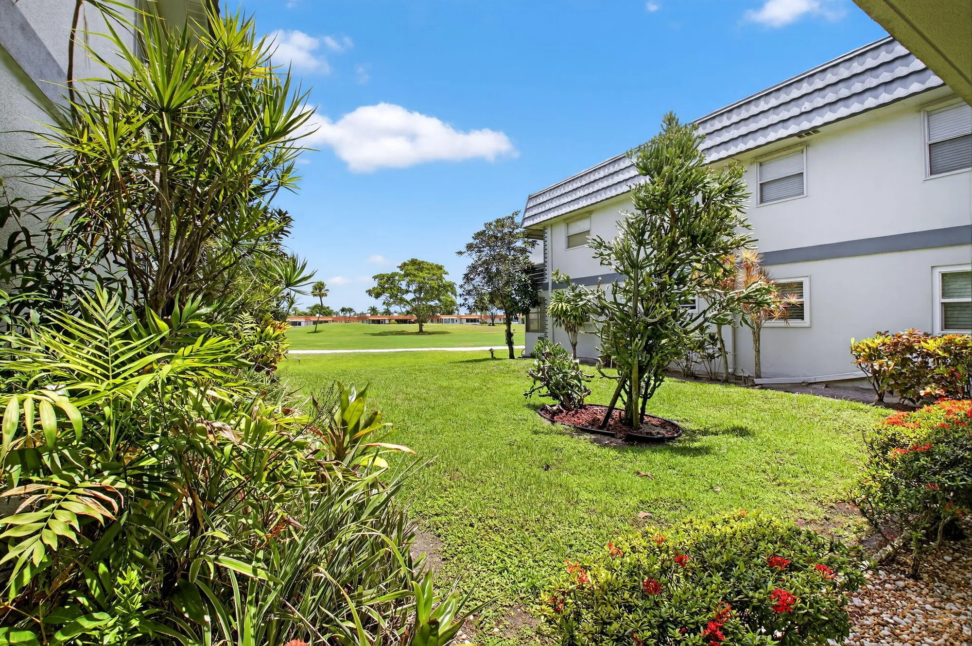 Property Slideshow image 2 of 45 | 294 tuscany f, Delray Beach, FL, 33446