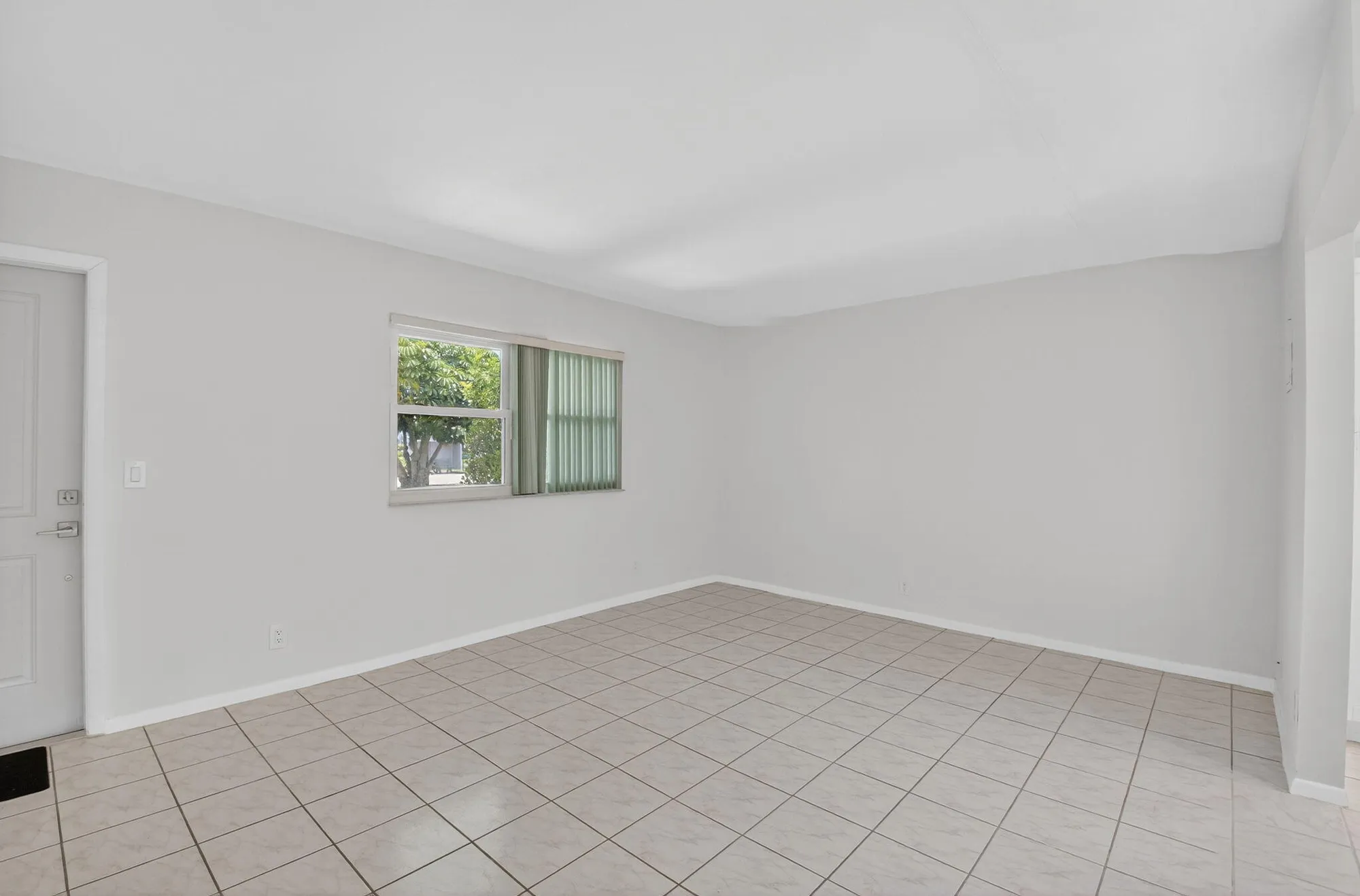 Property Slideshow image 5 of 45 | 294 tuscany f, Delray Beach, FL, 33446