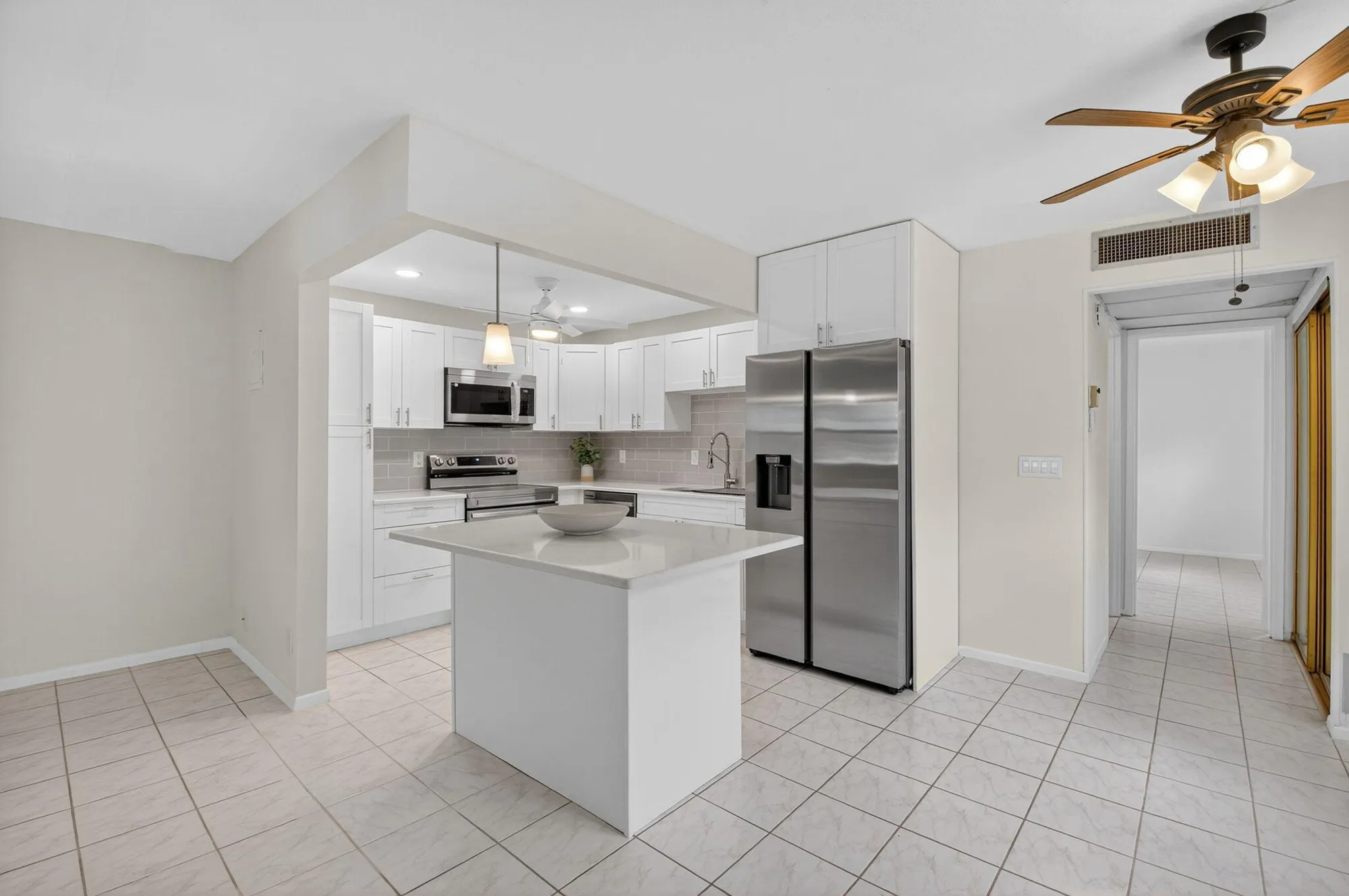Property Slideshow image 11 of 45 | 294 tuscany f, Delray Beach, FL, 33446