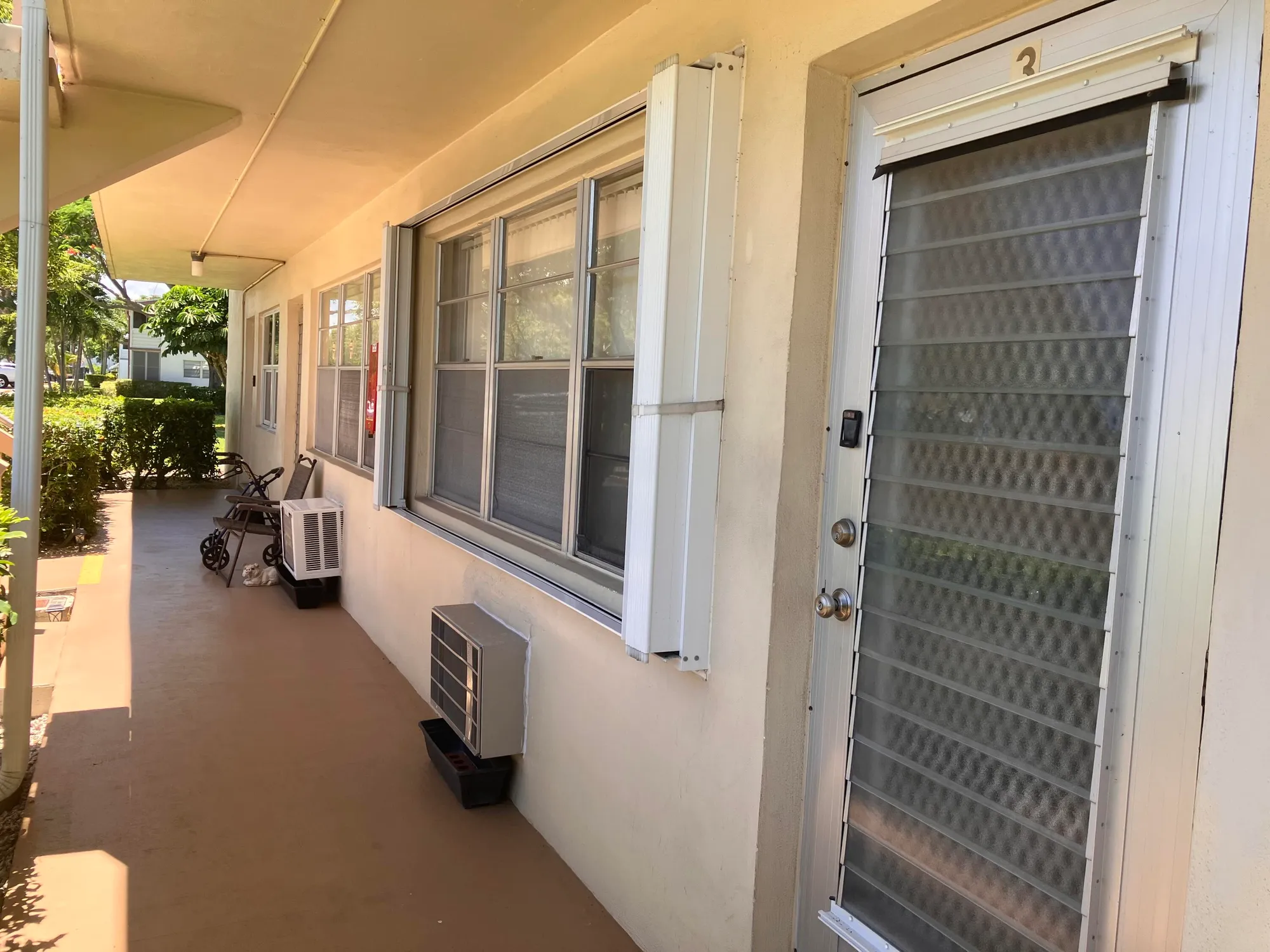 Property Slideshow image 3 of 21 | 3 dorchester a, West Palm Beach, FL, 33417