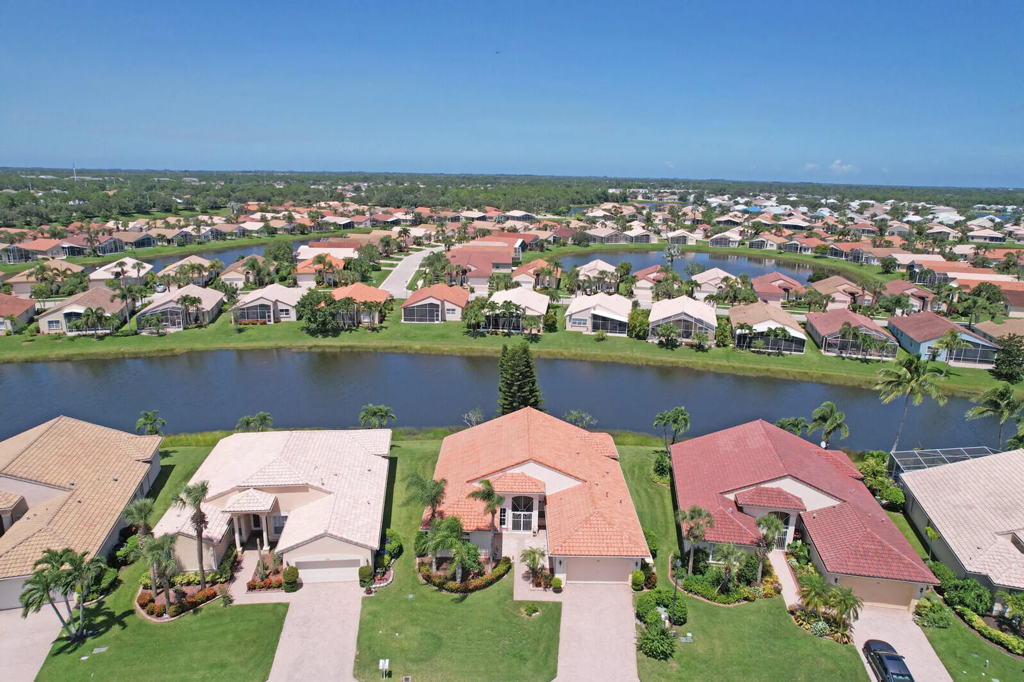 Property Slideshow image 6 of 64 | 486 nw blue lake dr, Port Saint Lucie, FL, 34986