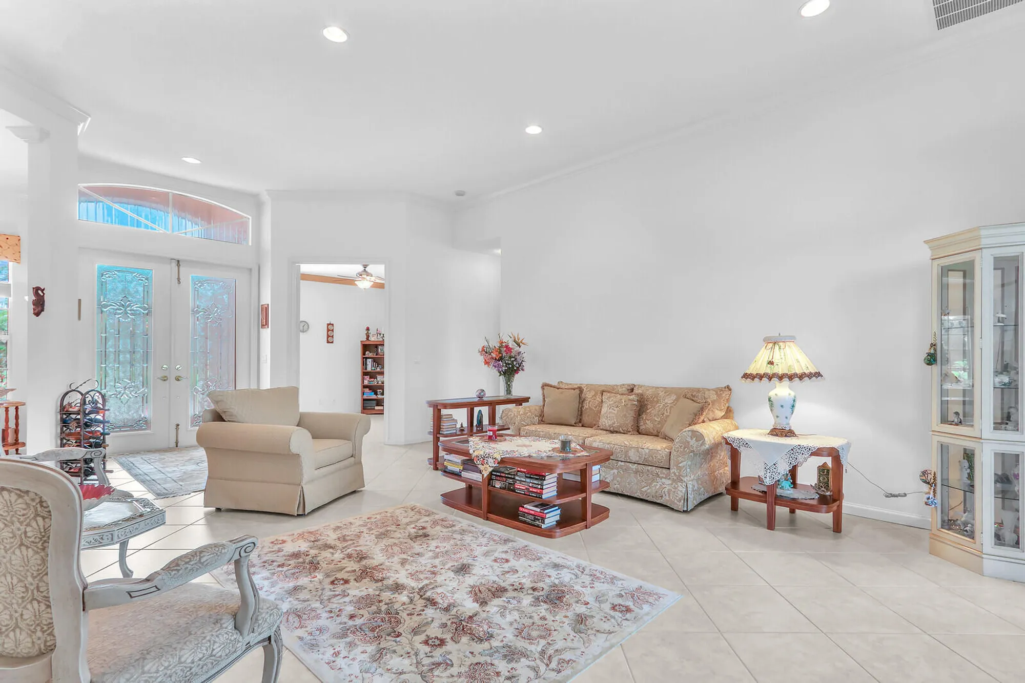 Property Slideshow image 21 of 64 | 486 nw blue lake dr, Port Saint Lucie, FL, 34986