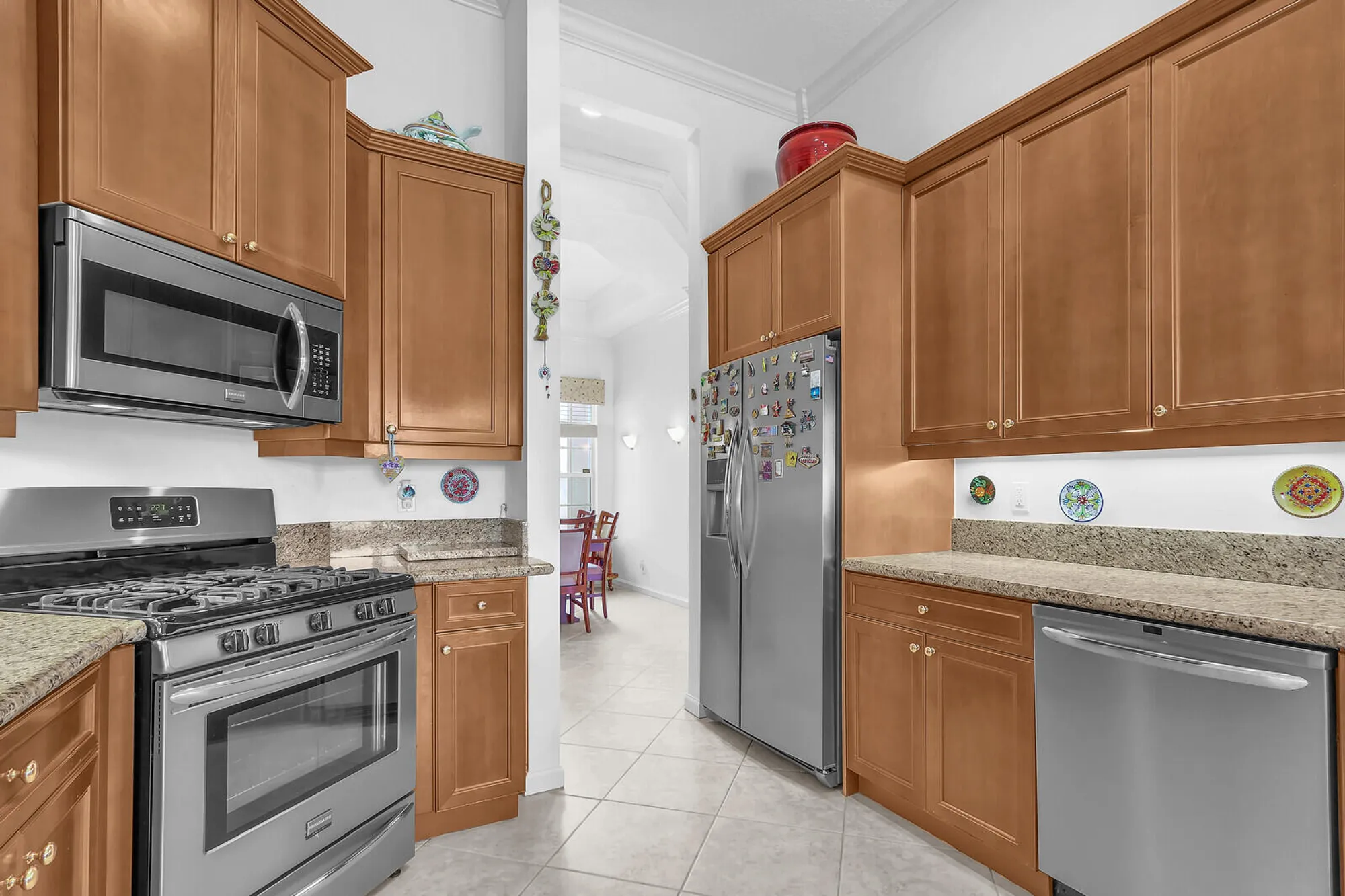 Property Slideshow image 27 of 64 | 486 nw blue lake dr, Port Saint Lucie, FL, 34986