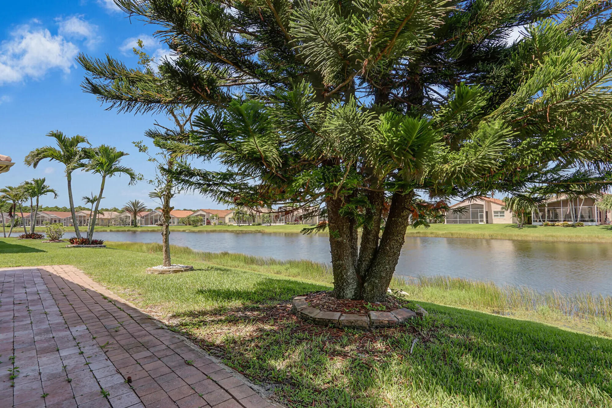 Property Slideshow image 50 of 64 | 486 nw blue lake dr, Port Saint Lucie, FL, 34986