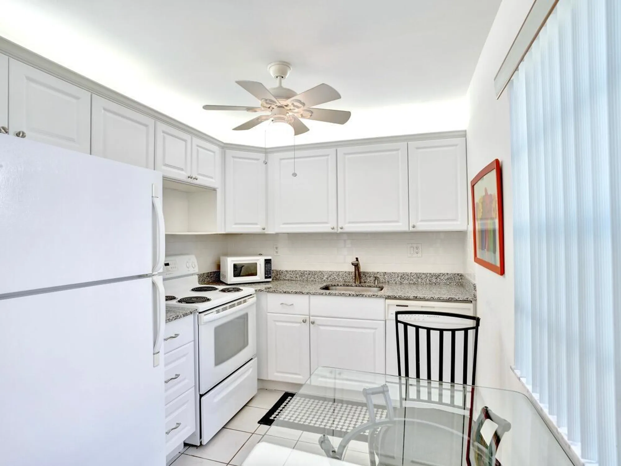 Property Slideshow image 11 of 41 | 298 burgundy g, Delray Beach, FL, 33484