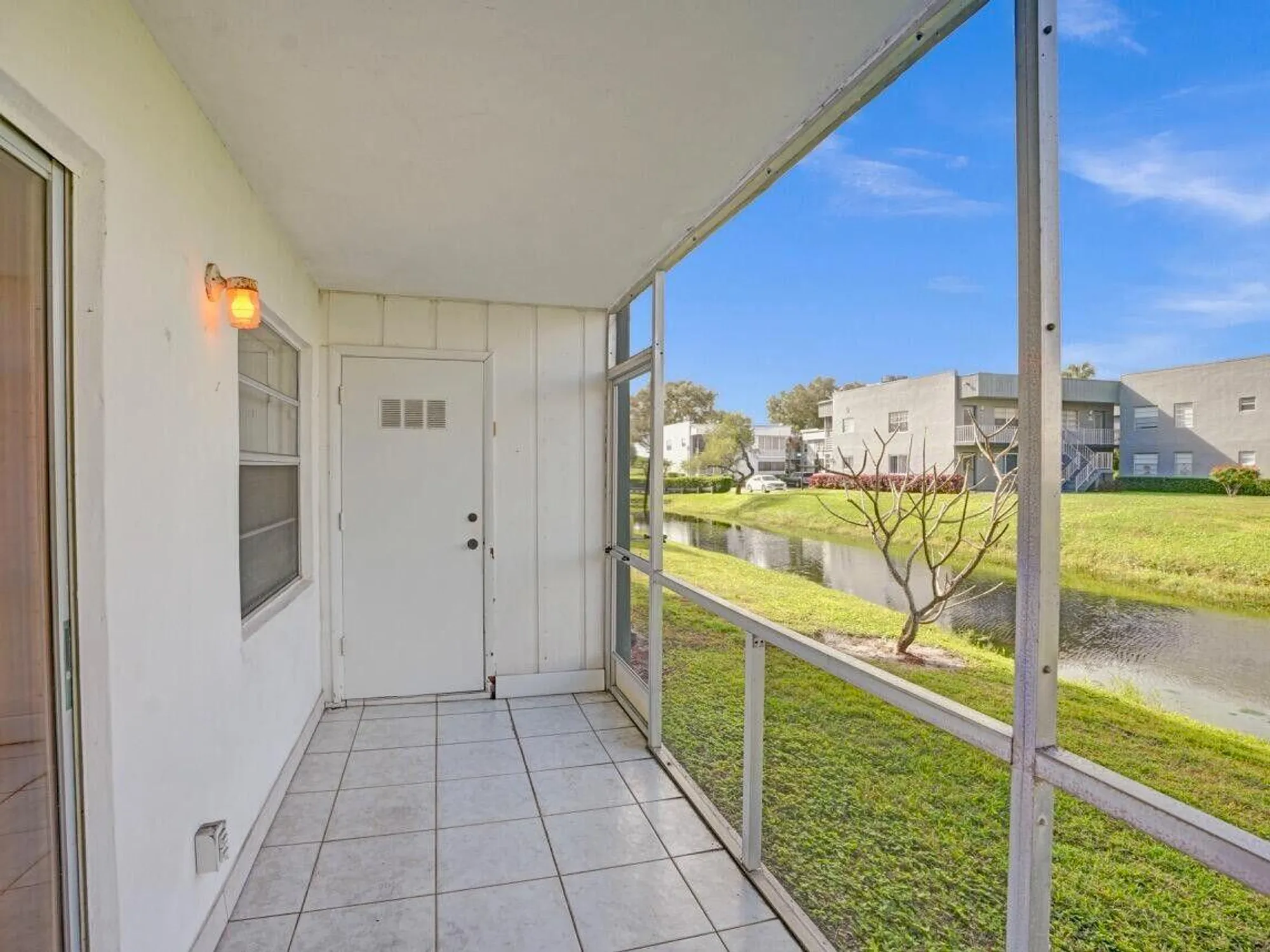 Property Slideshow image 28 of 41 | 298 burgundy g, Delray Beach, FL, 33484