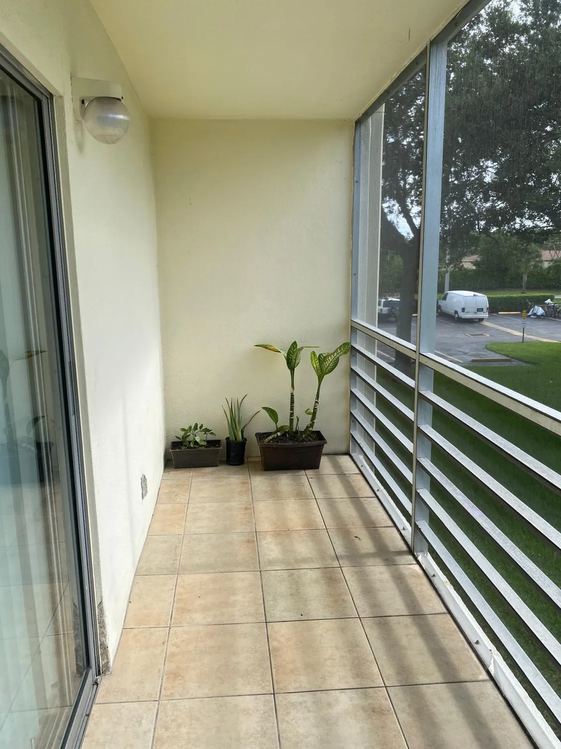 Property Slideshow image 7 of 17 | 278 preston g g, Boca Raton, FL, 33434