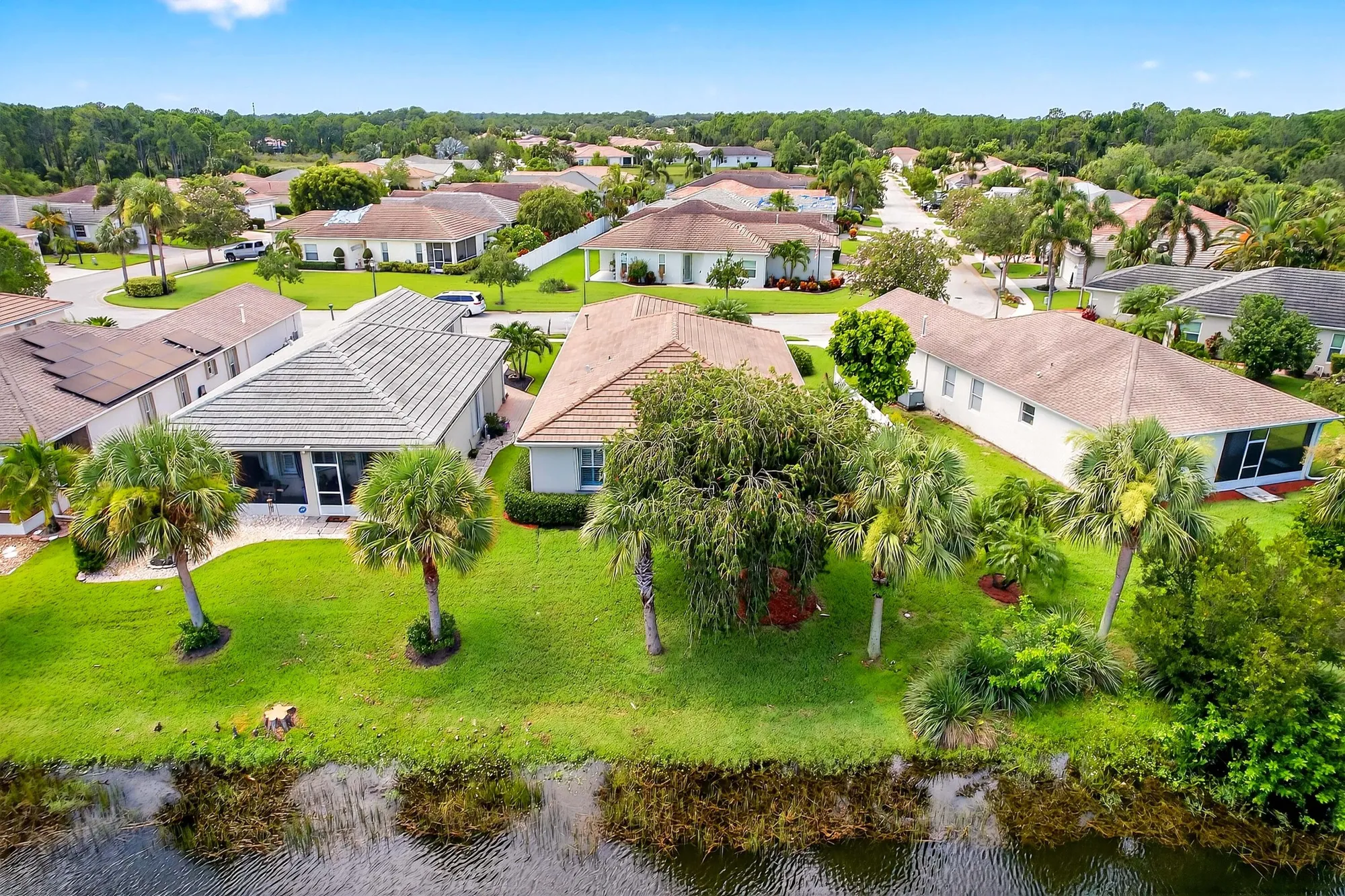Property Slideshow image 11 of 33 | 212 sw coconut key way, Port Saint Lucie, FL, 34986