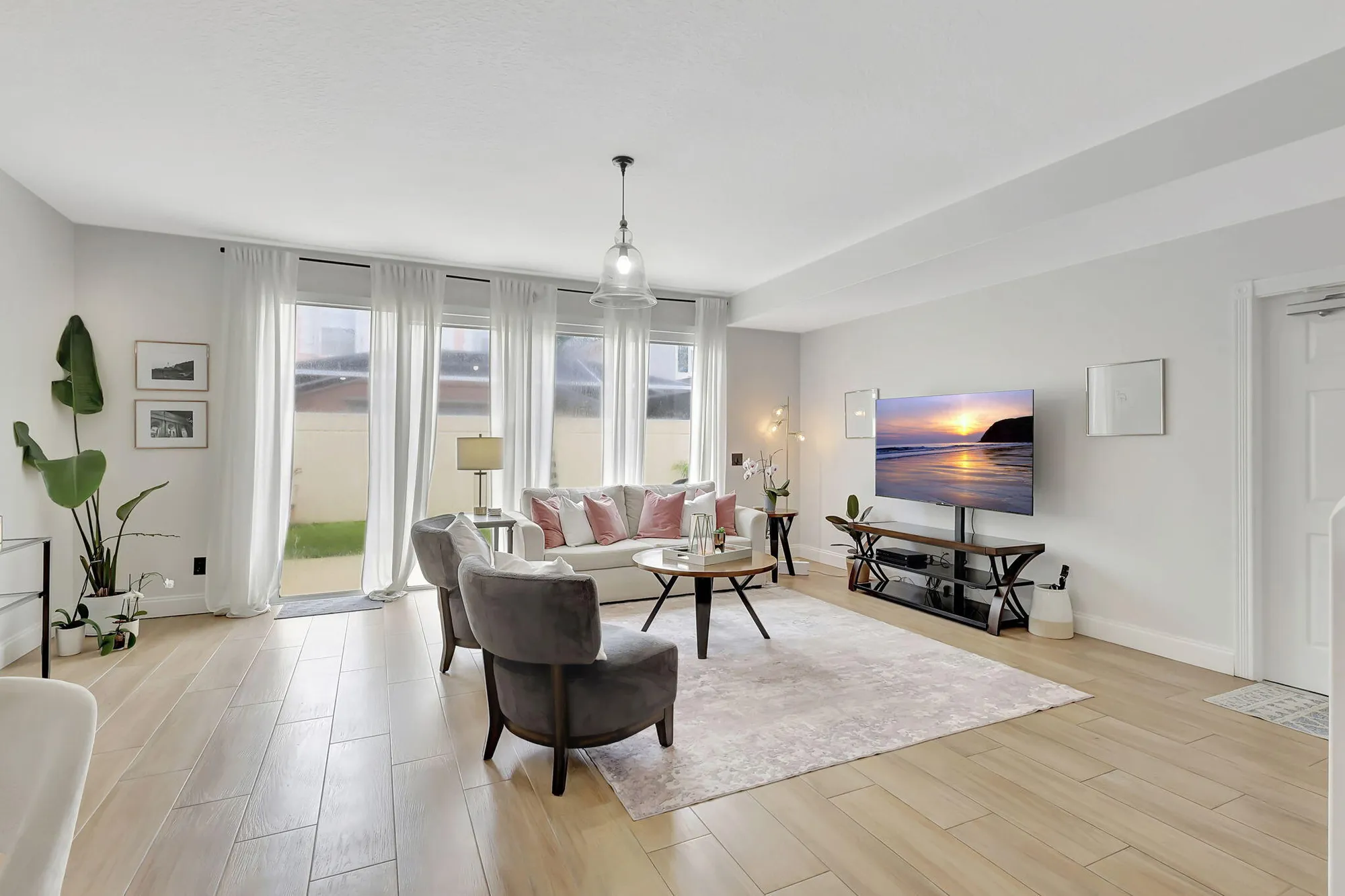 Property Slideshow image 6 of 55 | 2141 tigris dr, West Palm Beach, FL, 33411