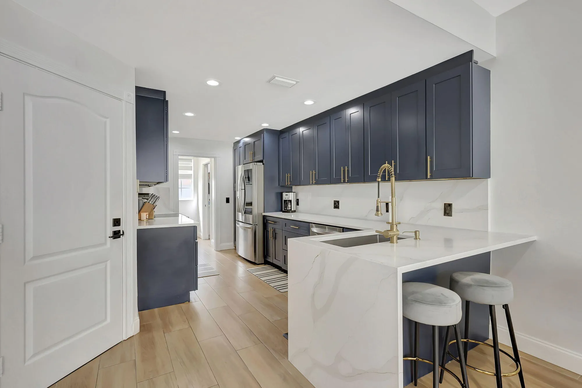 Property Slideshow image 10 of 55 | 2141 tigris dr, West Palm Beach, FL, 33411