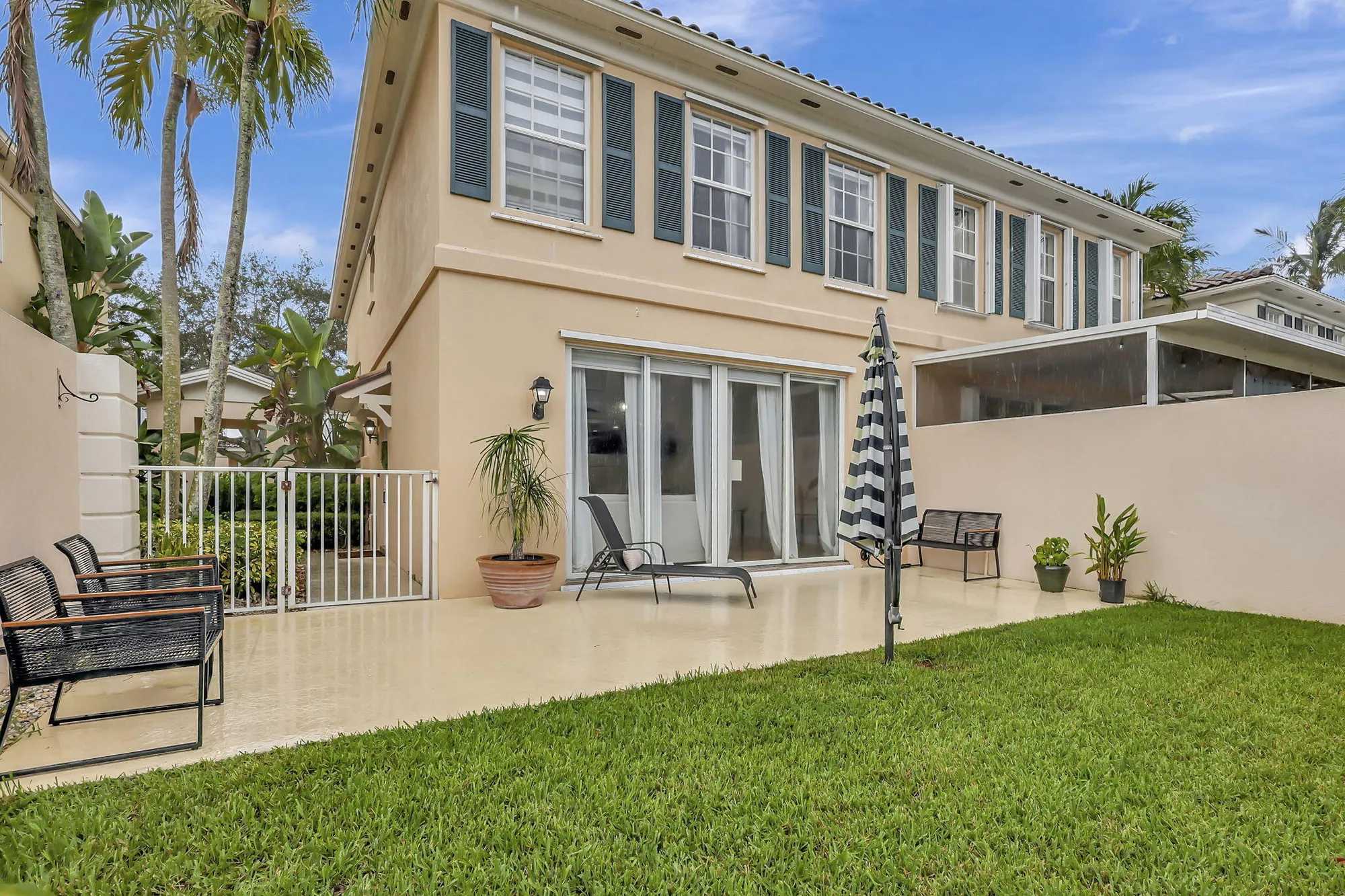 Property Slideshow image 36 of 55 | 2141 tigris dr, West Palm Beach, FL, 33411