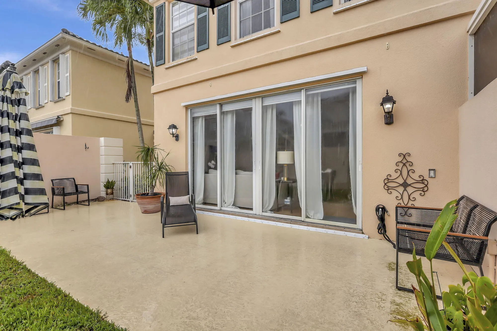 Property Slideshow image 38 of 55 | 2141 tigris dr, West Palm Beach, FL, 33411