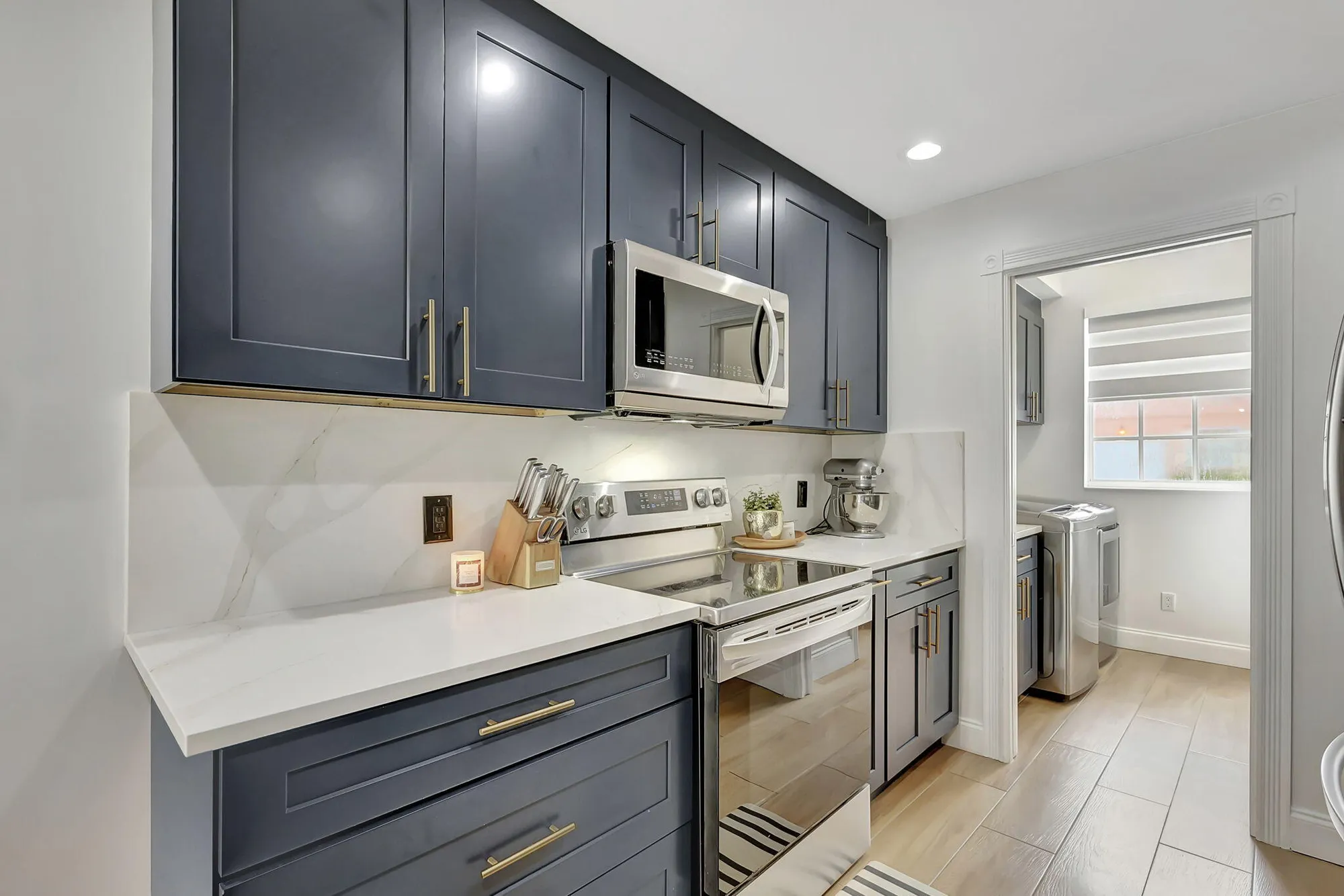 Property Slideshow image 14 of 55 | 2141 tigris dr, West Palm Beach, FL, 33411