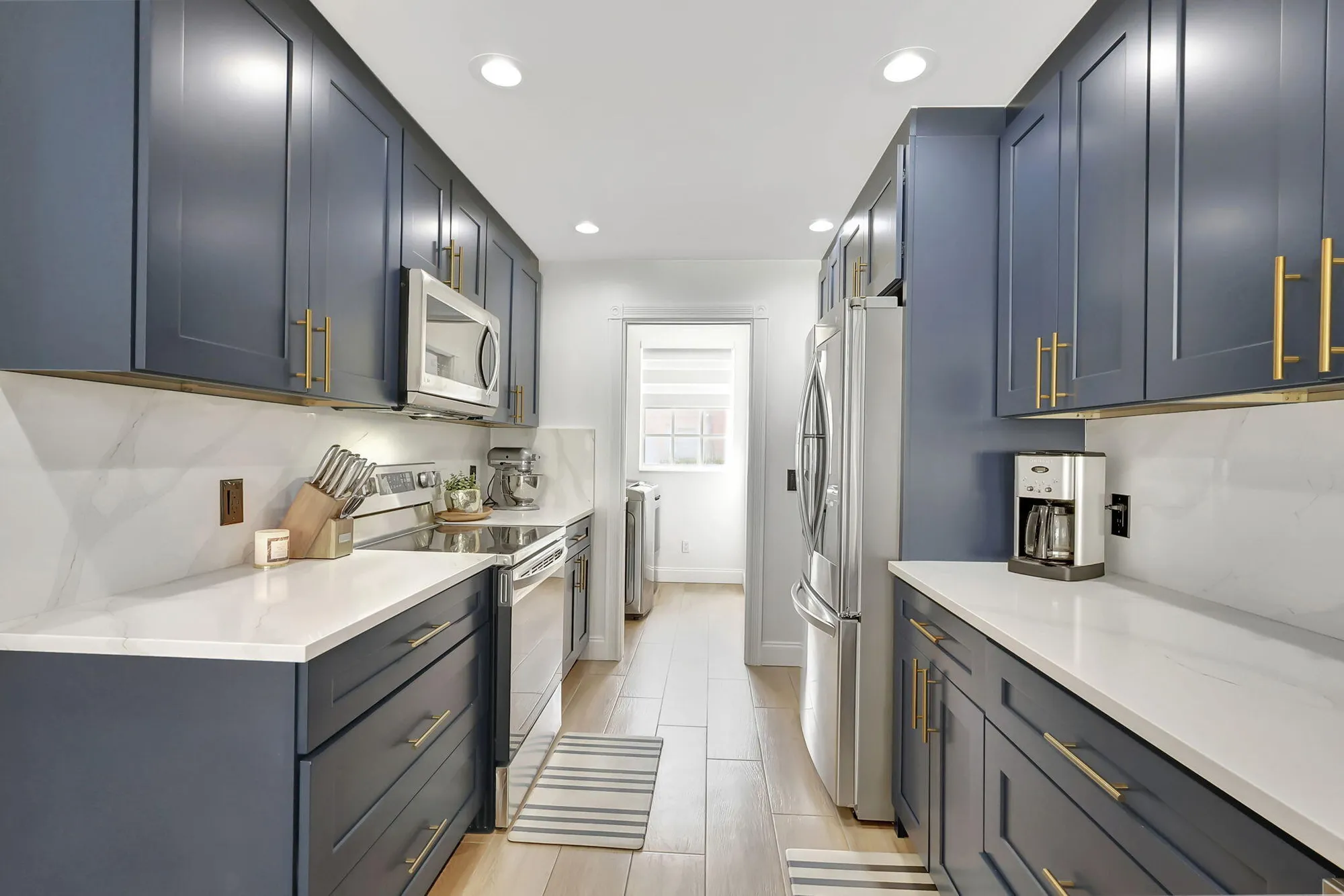 Property Slideshow image 13 of 55 | 2141 tigris dr, West Palm Beach, FL, 33411