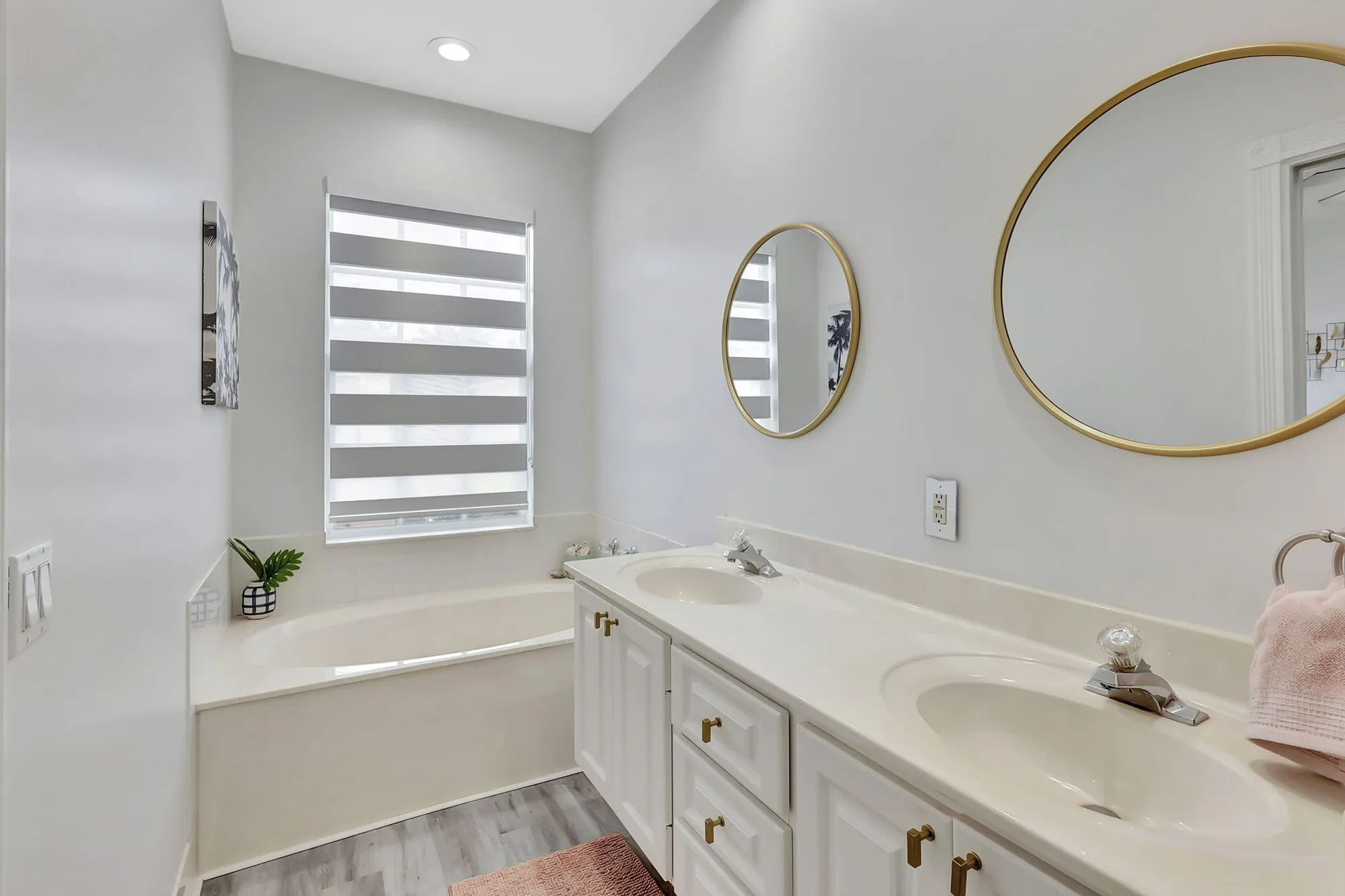 Property Slideshow image 30 of 55 | 2141 tigris dr, West Palm Beach, FL, 33411