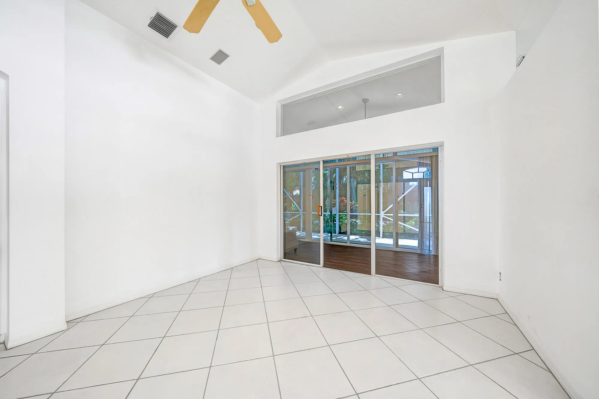 Property Slideshow image 7 of 41 | 12055 tevere dr, Boynton Beach, FL, 33437