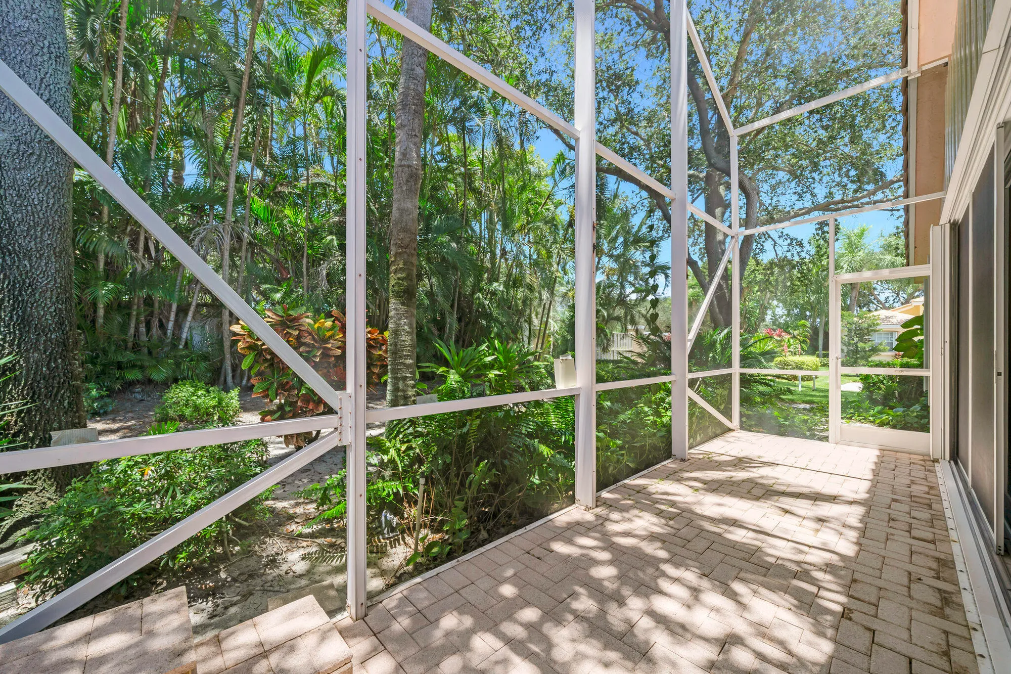 Property Slideshow image 31 of 41 | 12055 tevere dr, Boynton Beach, FL, 33437
