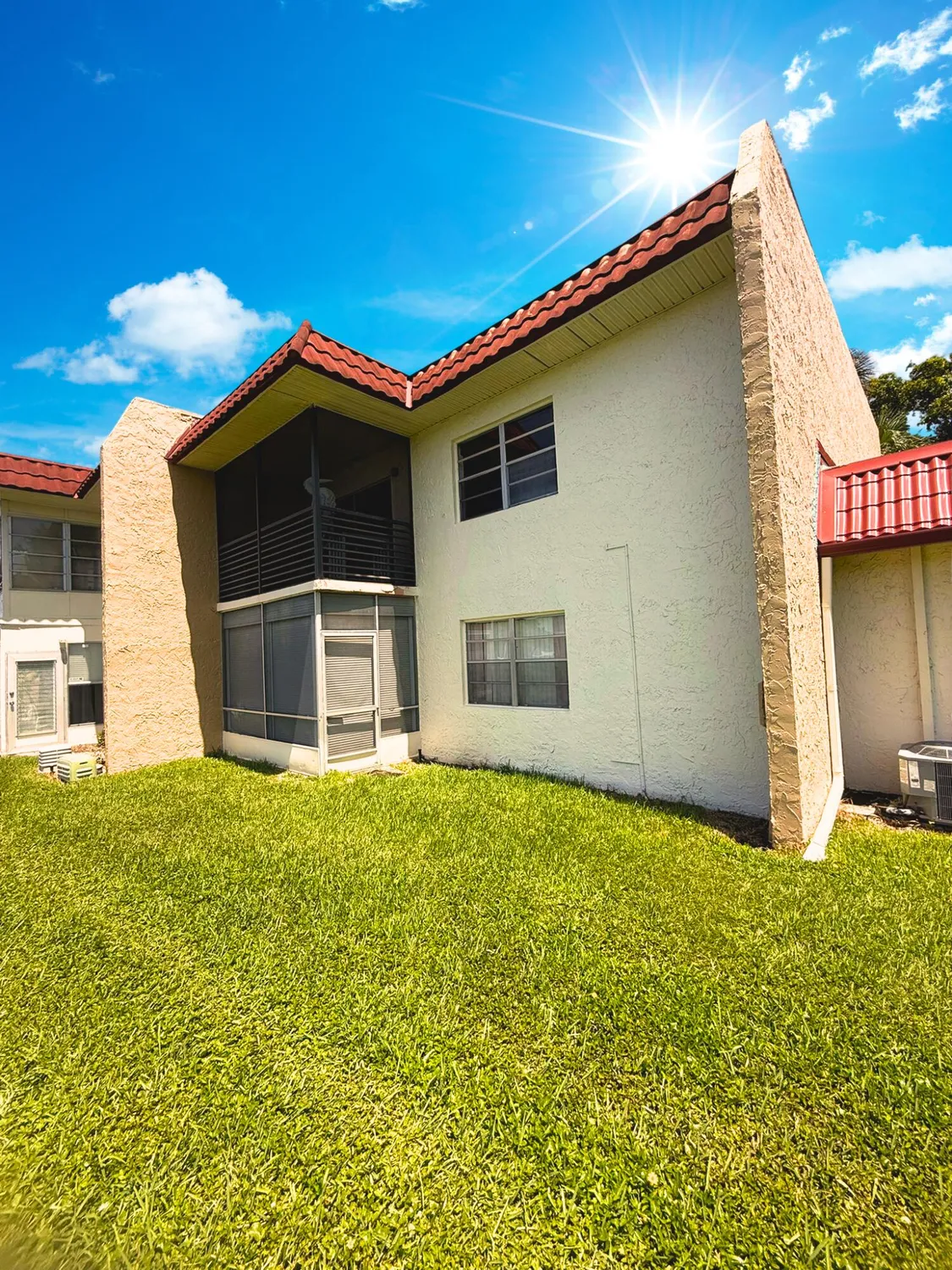 Property Slideshow image 1 of 4 | 218 lake frances dr, West Palm Beach, FL, 33411