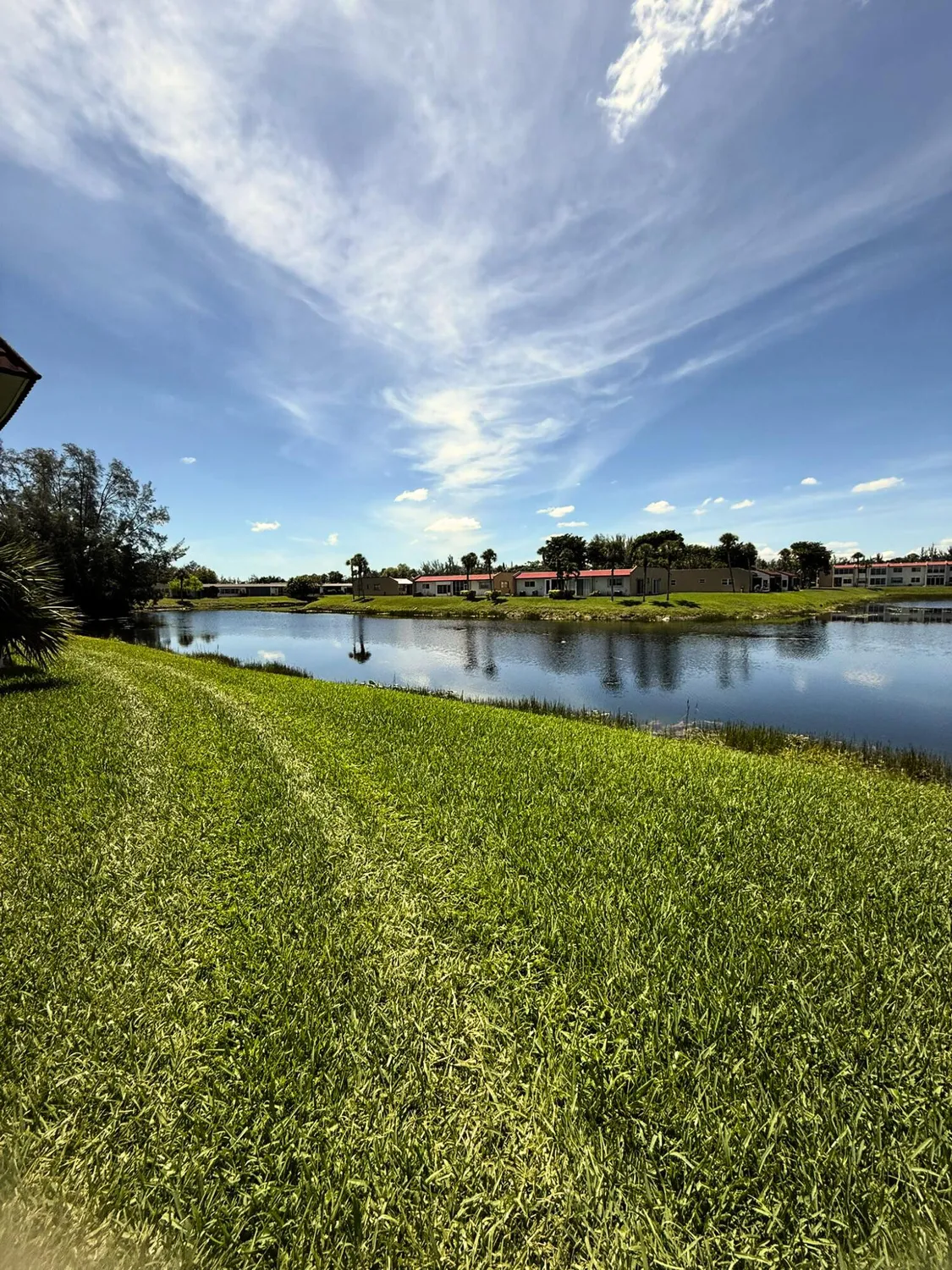 Property Slideshow image 3 of 4 | 218 lake frances dr, West Palm Beach, FL, 33411