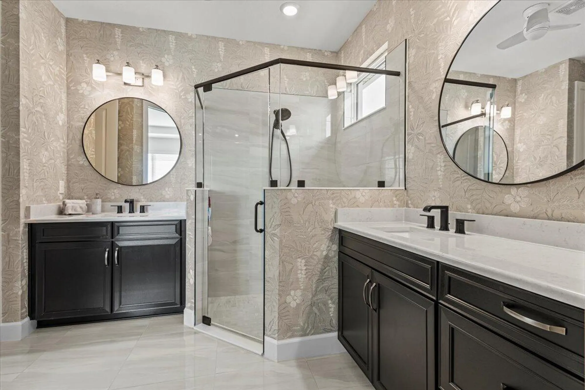 Property Slideshow image 31 of 73 | 10027 sw santini rd, Port Saint Lucie, FL, 34987