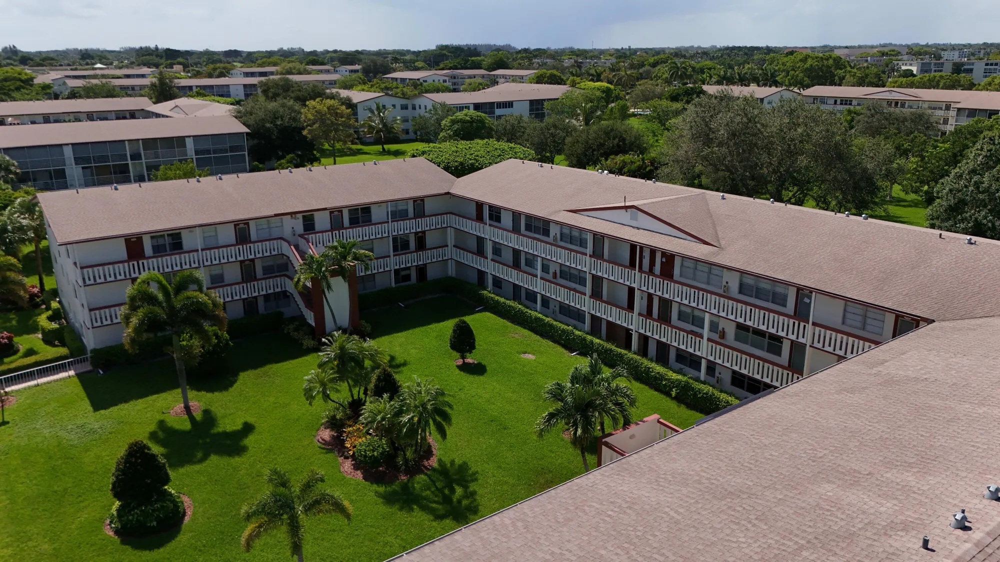 Property Slideshow image 4 of 51 | 328 brighton h, Boca Raton, FL, 33434