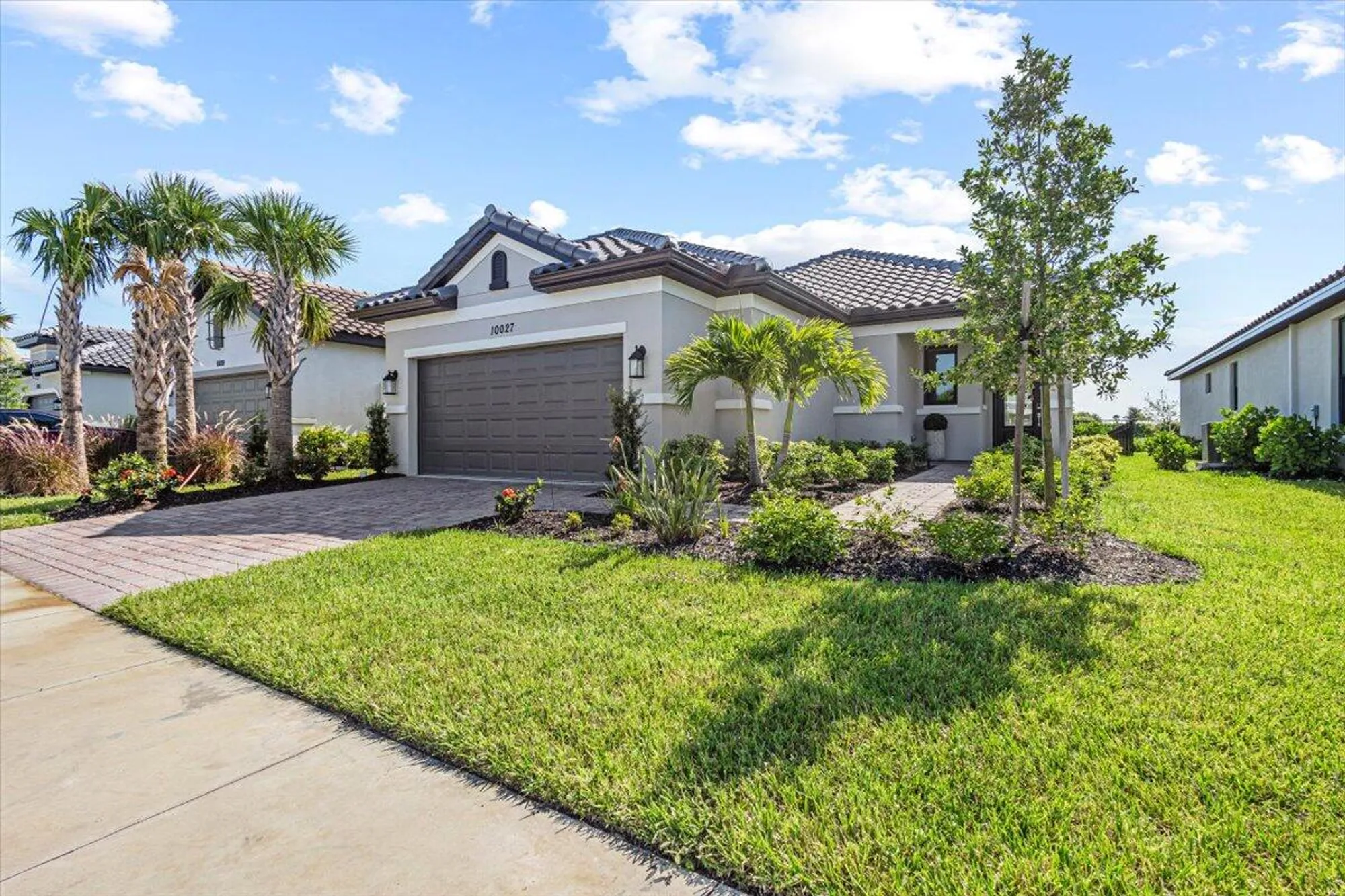 Property Slideshow image 4 of 73 | 10027 sw santini rd, Port Saint Lucie, FL, 34987