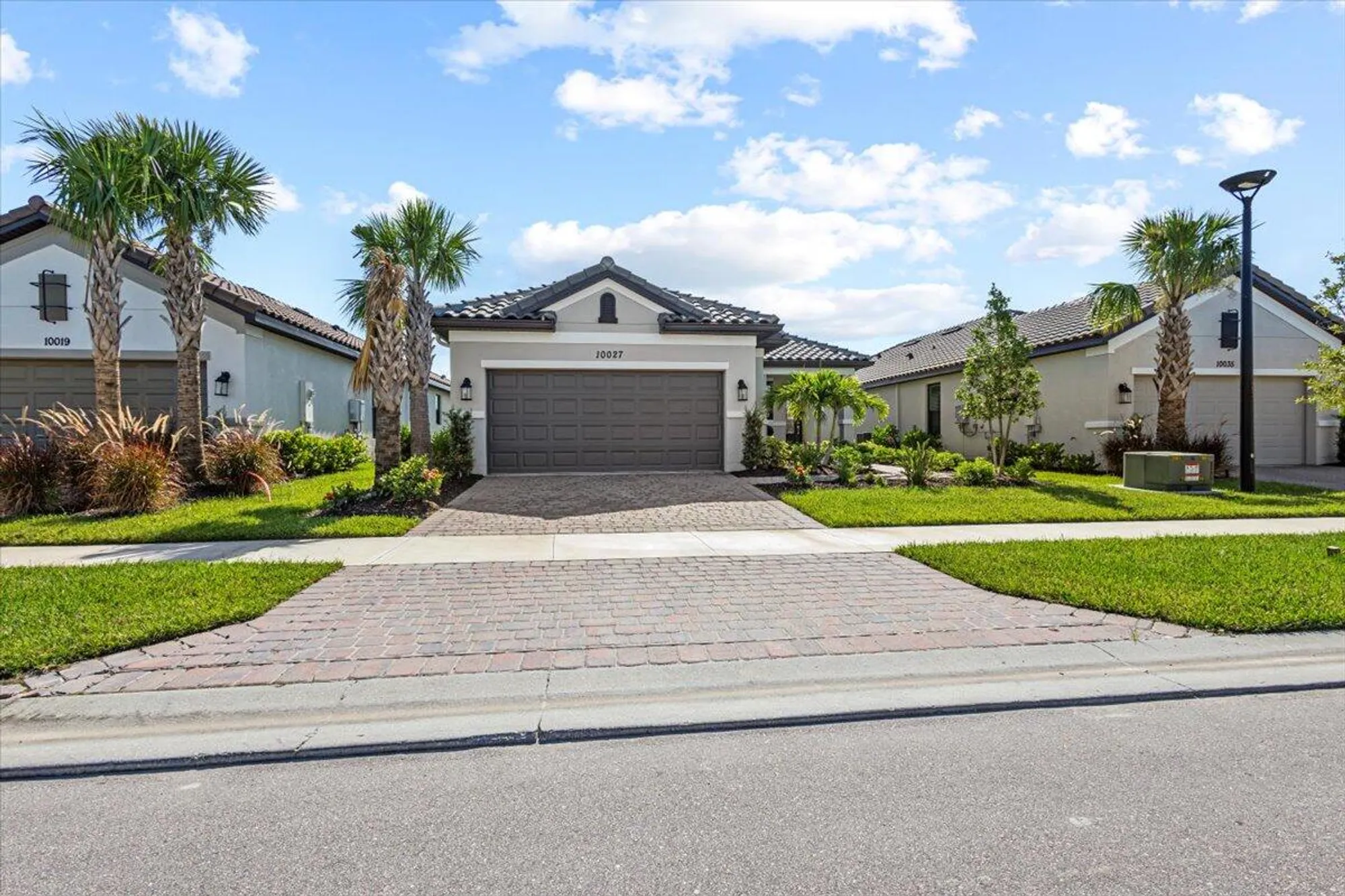 Property Slideshow image 3 of 73 | 10027 sw santini rd, Port Saint Lucie, FL, 34987