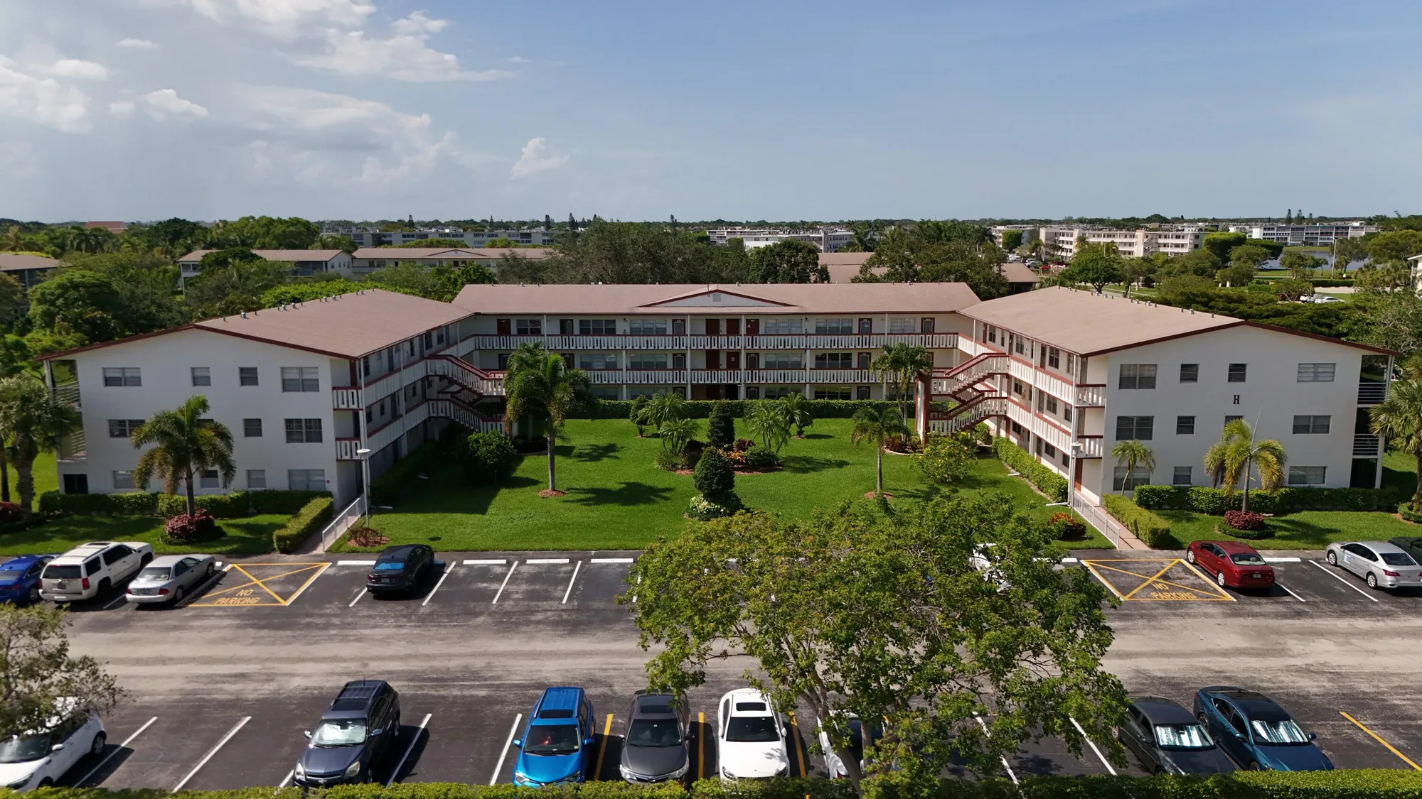 Property Slideshow image 2 of 51 | 328 brighton h, Boca Raton, FL, 33434