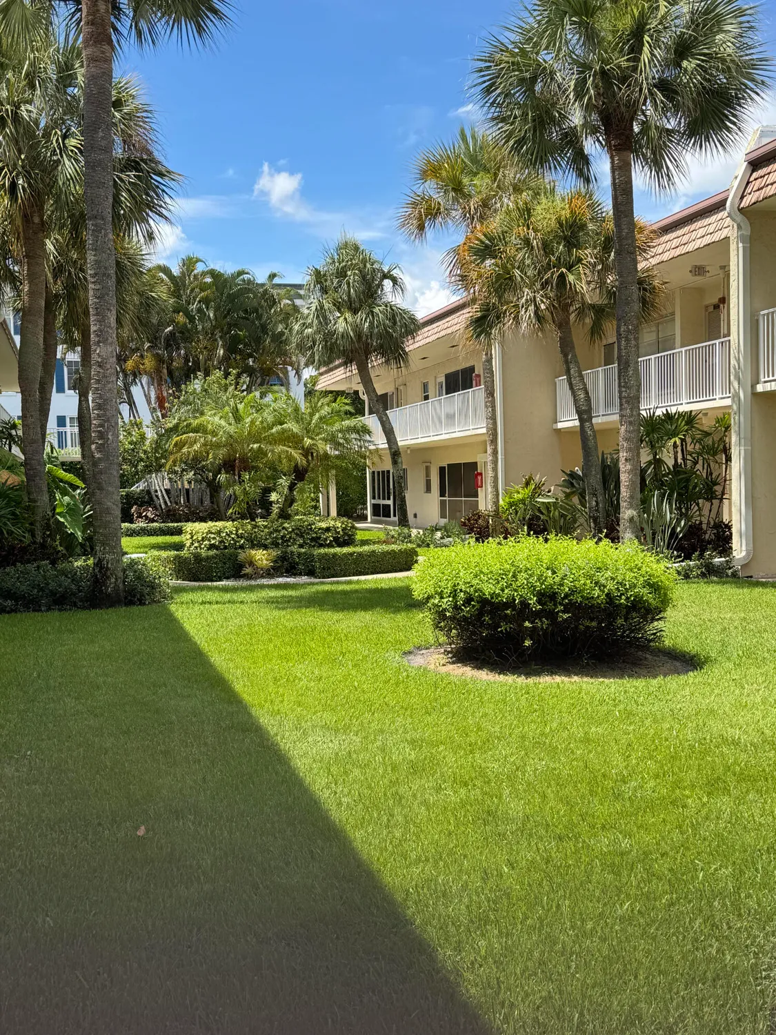 Property Slideshow image 22 of 31 | 638 snug harbor dr e7, Boynton Beach, FL, 33435