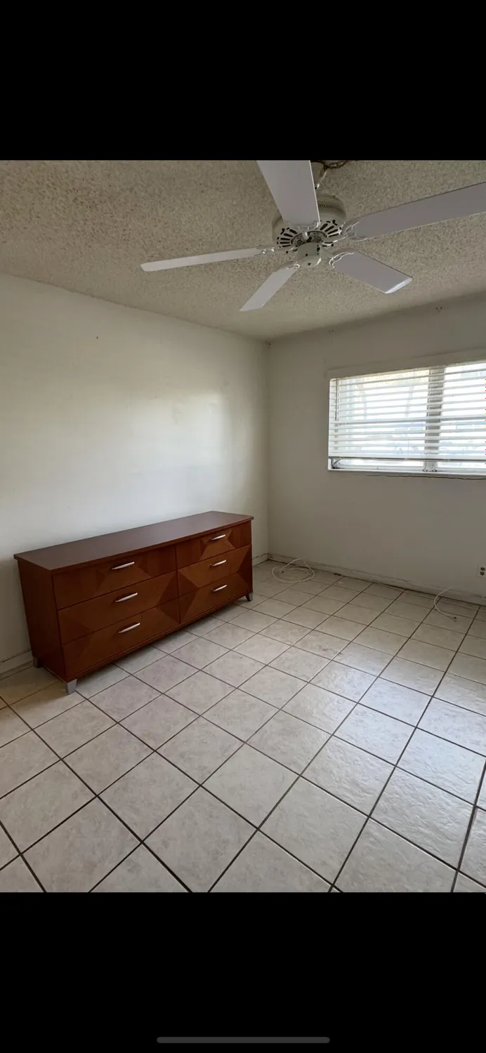 Property Slideshow image 28 of 31 | 638 snug harbor dr e7, Boynton Beach, FL, 33435