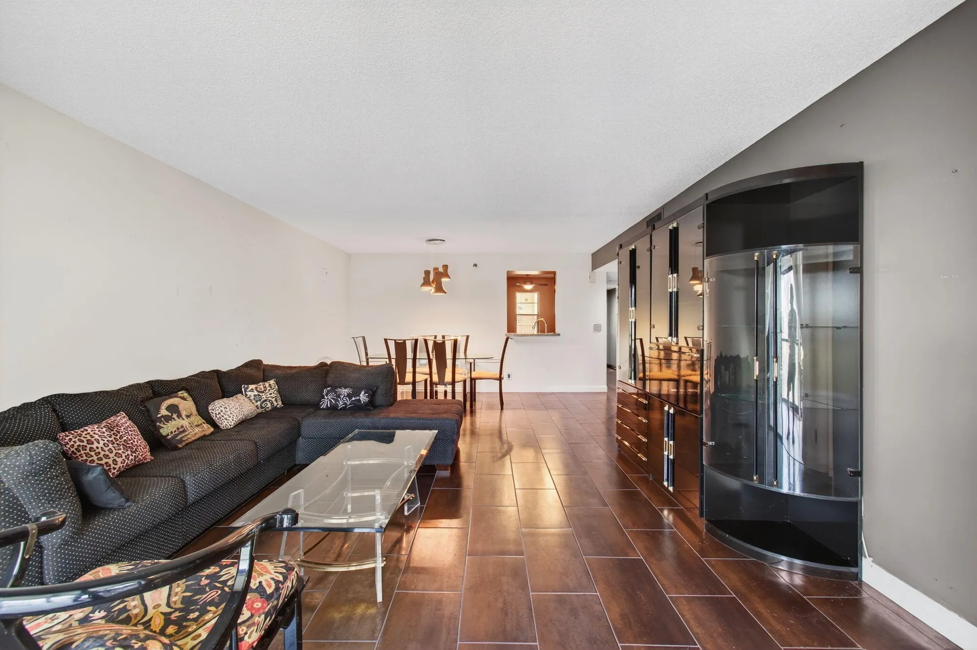 Property Slideshow image 23 of 92 | 7290 kinghurst dr apt 405, Delray Beach, FL, 33446