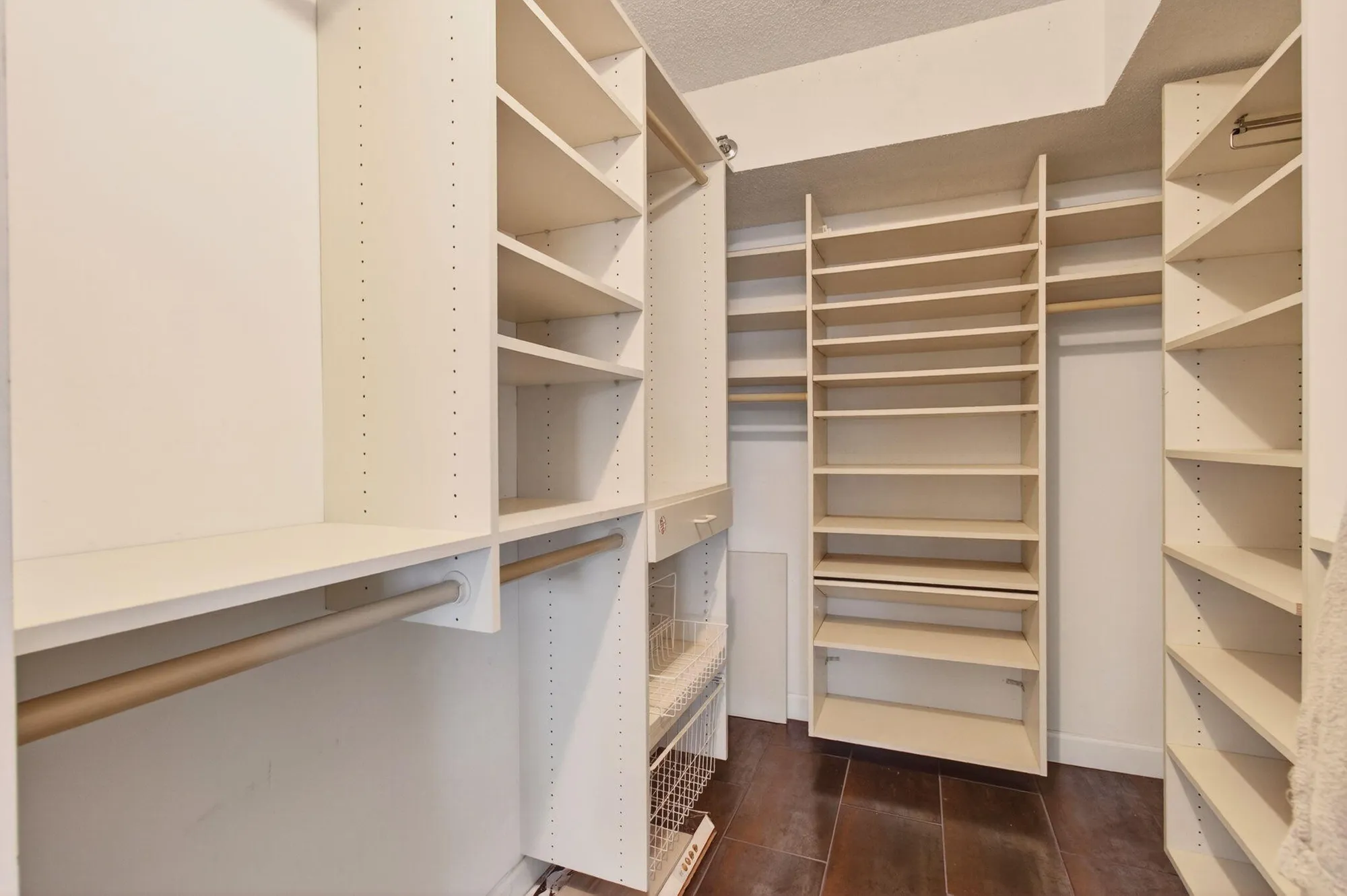 Property Slideshow image 44 of 92 | 7290 kinghurst dr apt 405, Delray Beach, FL, 33446