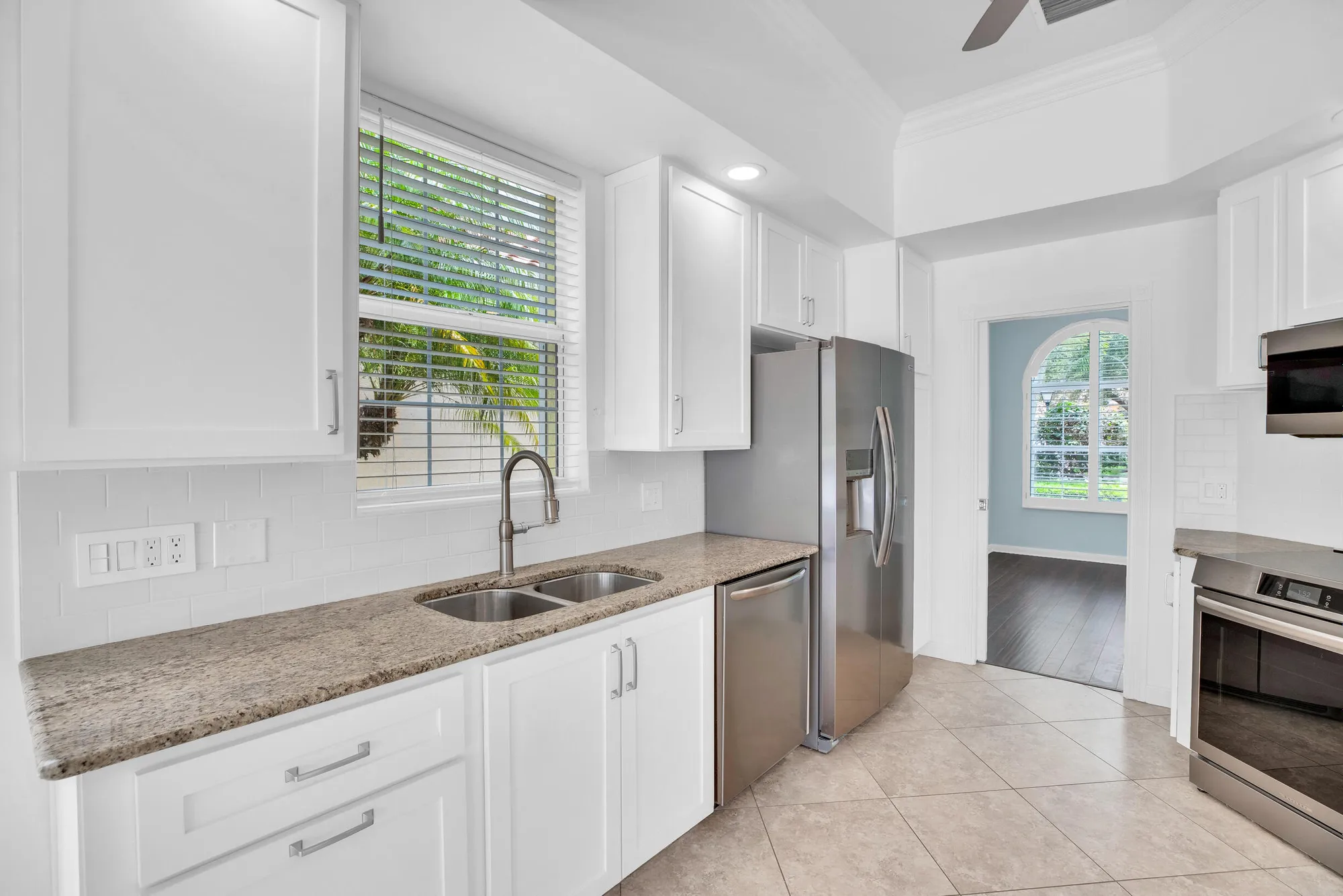 Property Slideshow image 17 of 48 | 5282 eleuthra cir, Vero Beach, FL, 32967
