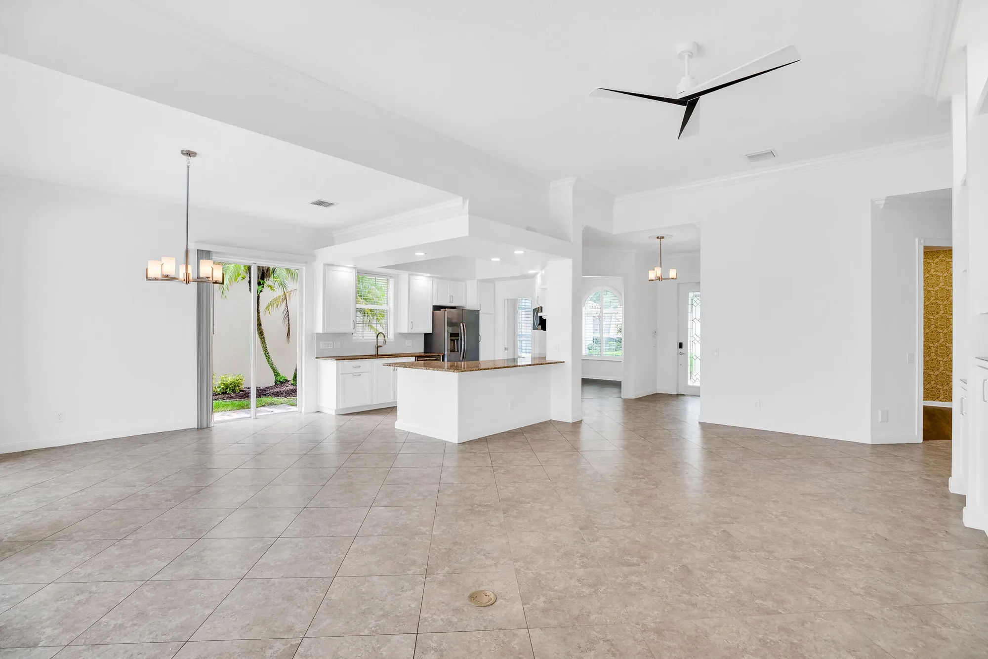 Property Slideshow image 14 of 48 | 5282 eleuthra cir, Vero Beach, FL, 32967