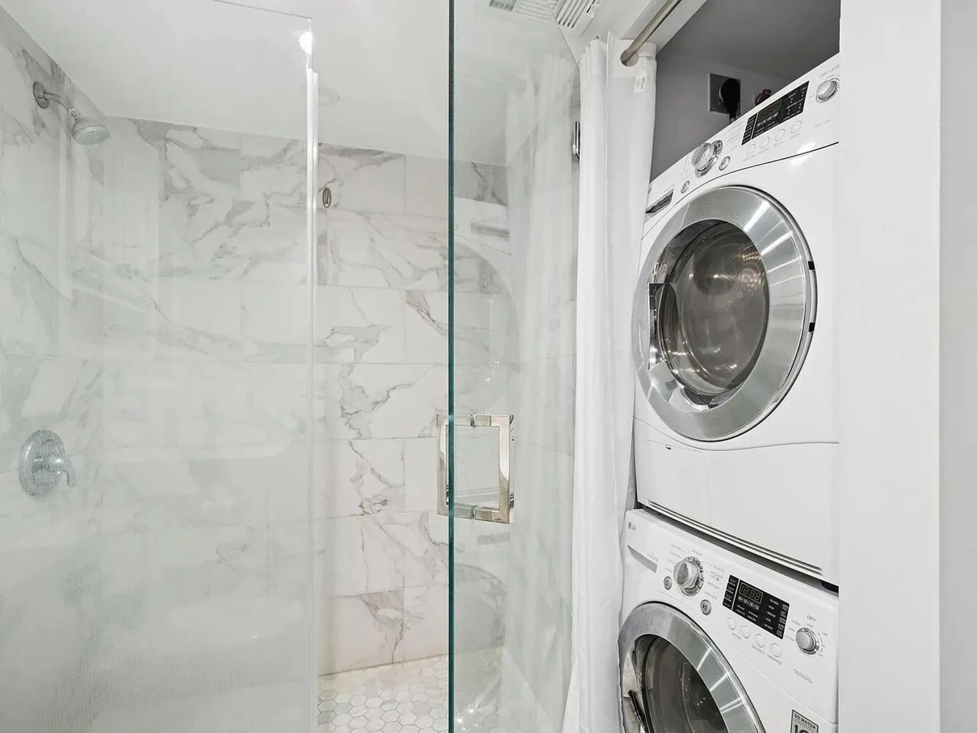 Property Slideshow image 16 of 20 | 450 piedmont j j, Delray Beach, FL, 33484