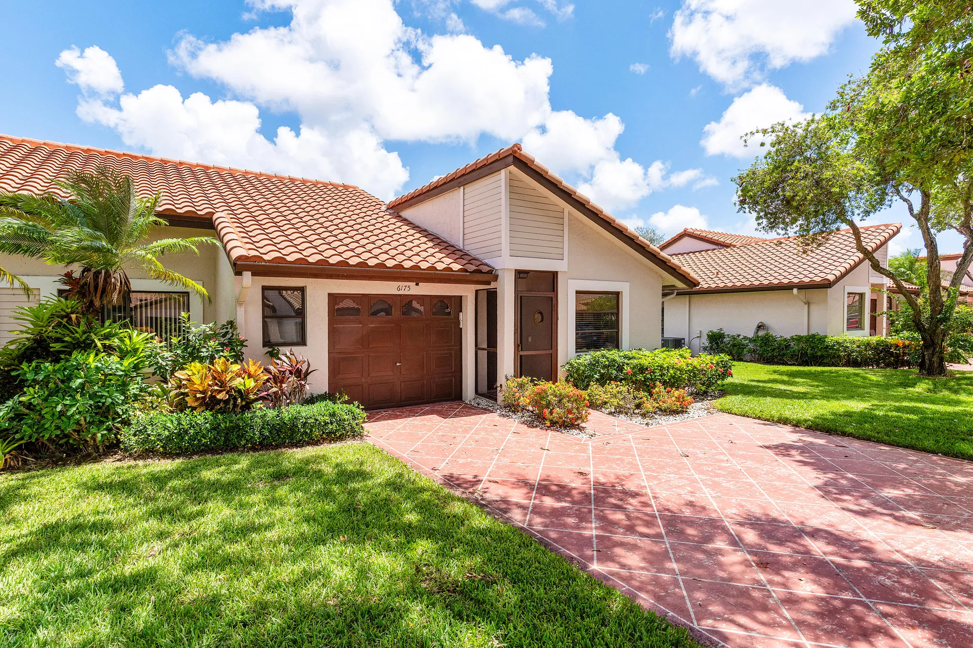 Property Slideshow image 1 of 46 | 6175 kings gate cir, Delray Beach, FL, 33484