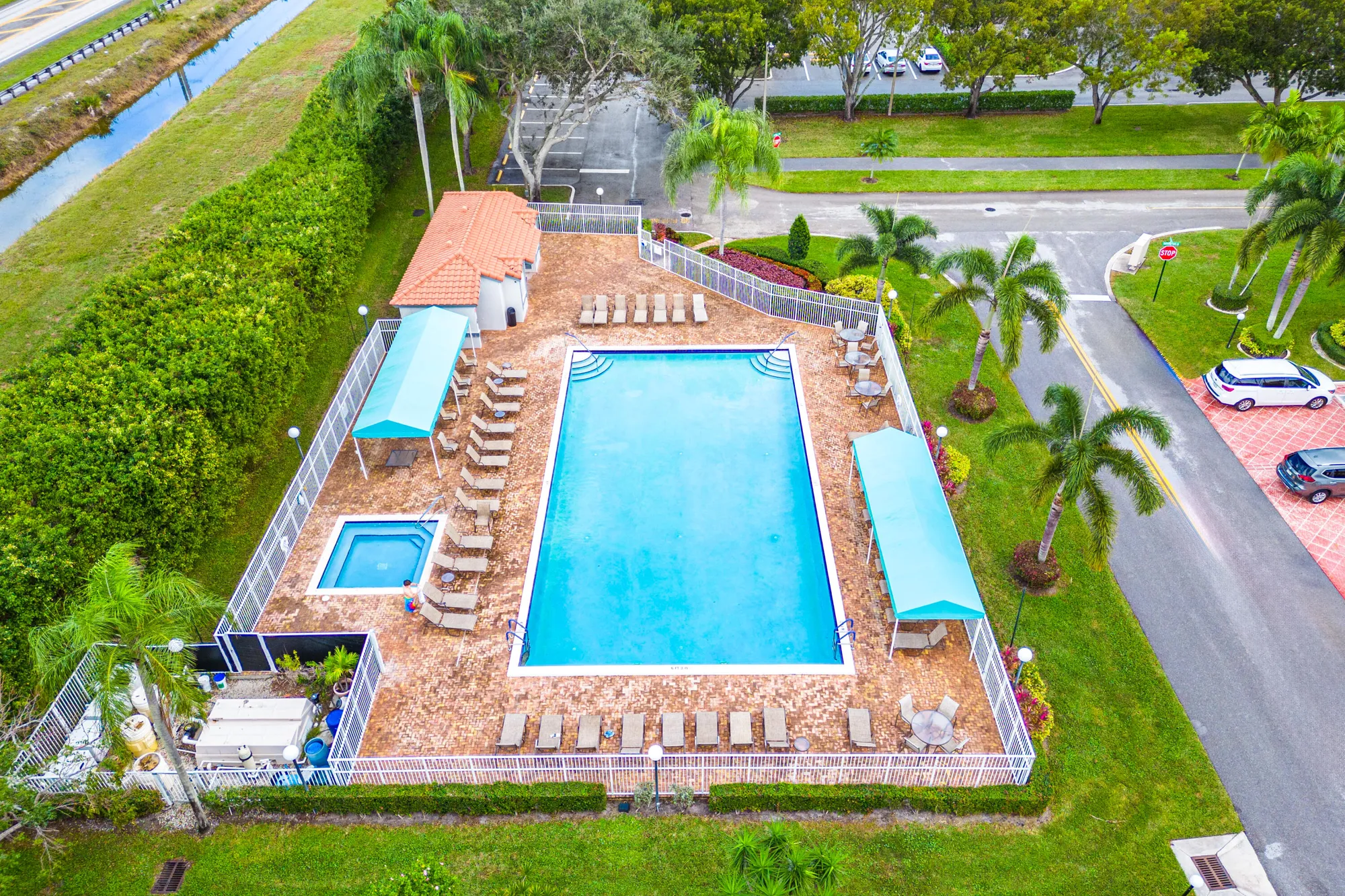 Property Slideshow image 41 of 46 | 6175 kings gate cir, Delray Beach, FL, 33484