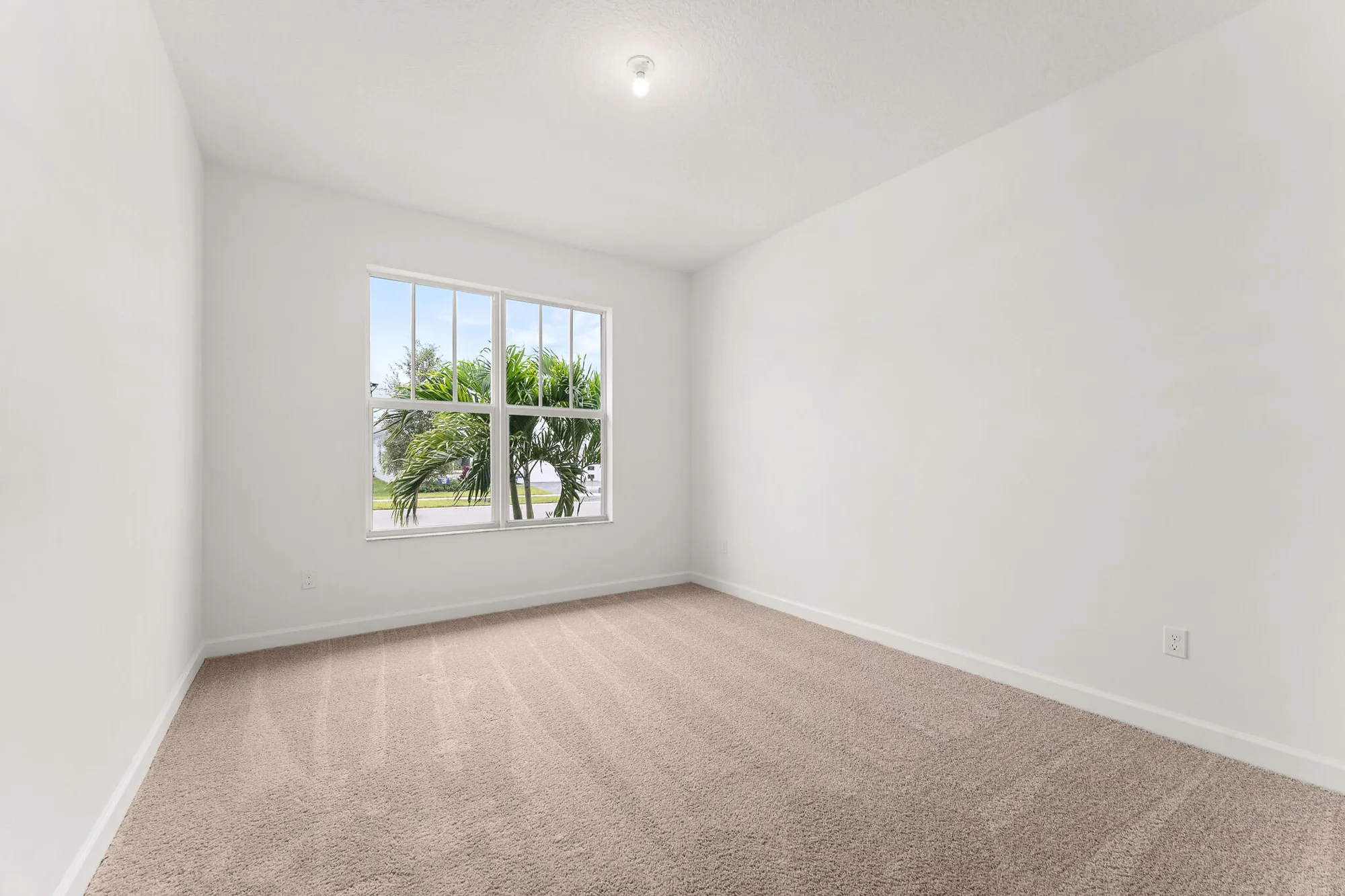 Property Slideshow image 12 of 15 | 10152 sw carnelian st, Port Saint Lucie, FL, 34987