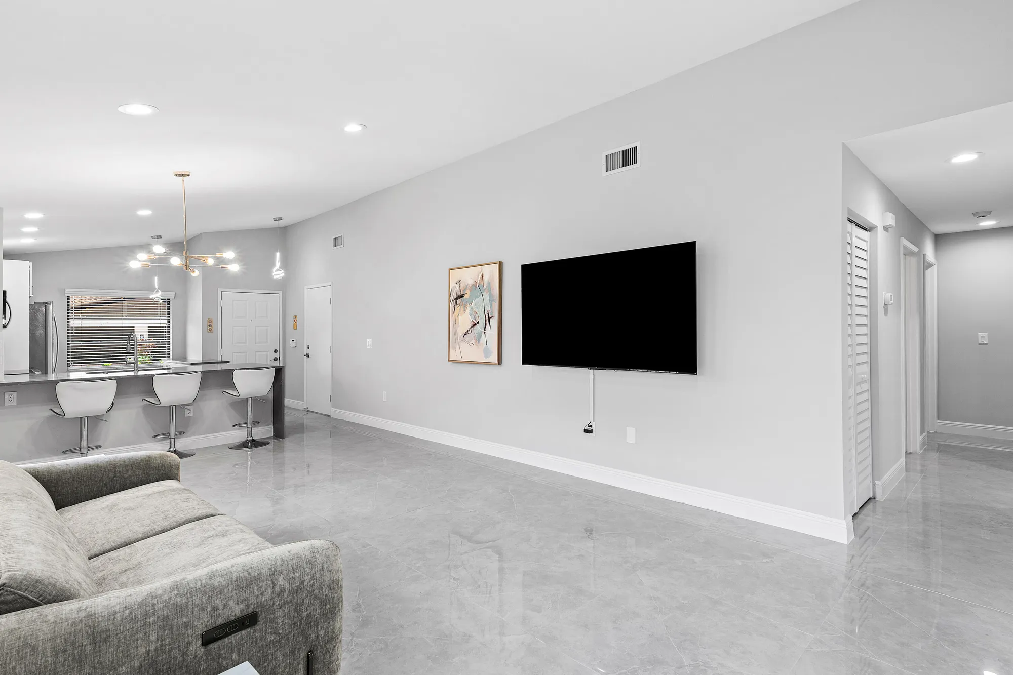 Property Slideshow image 7 of 46 | 6175 kings gate cir, Delray Beach, FL, 33484