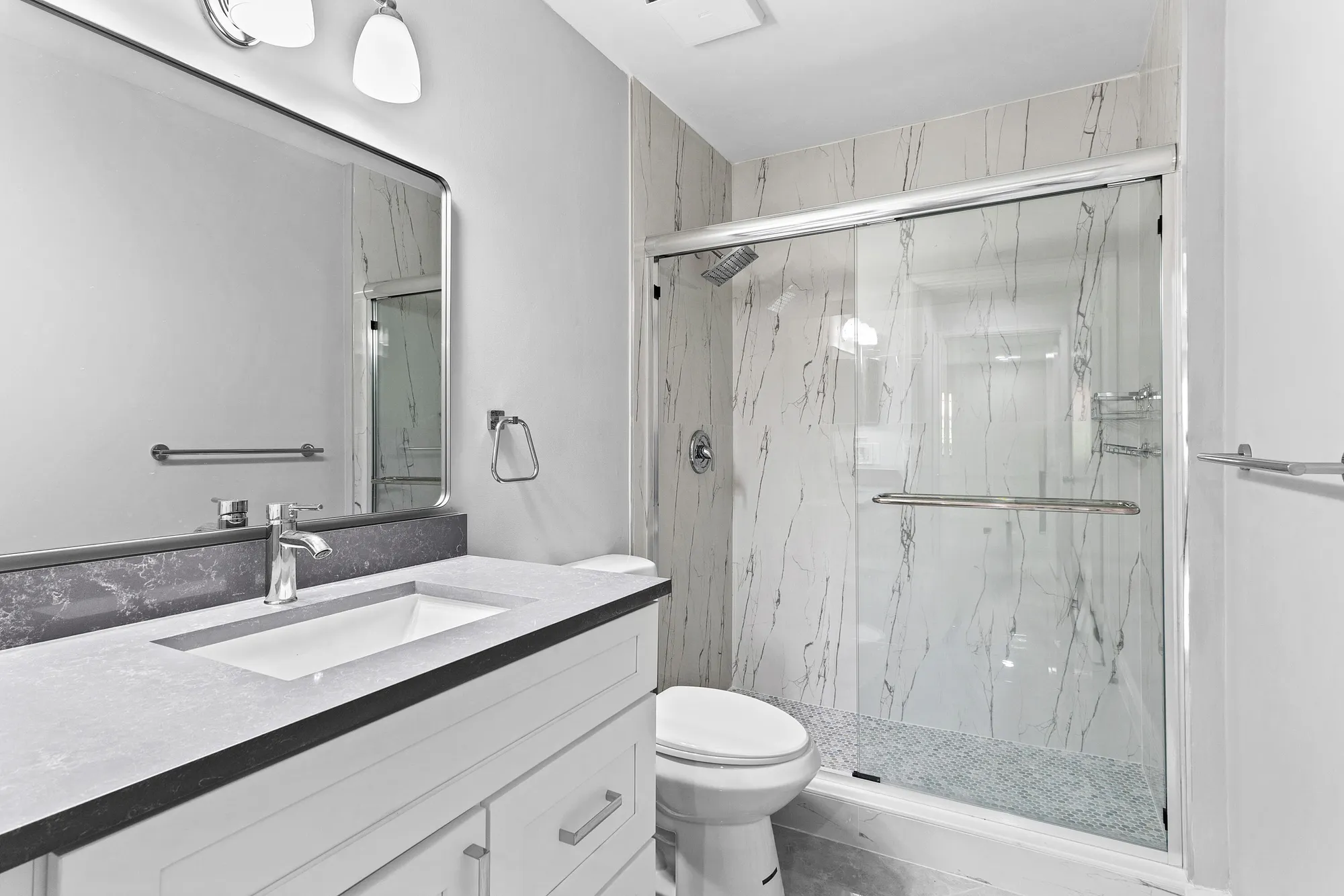 Property Slideshow image 12 of 46 | 6175 kings gate cir, Delray Beach, FL, 33484