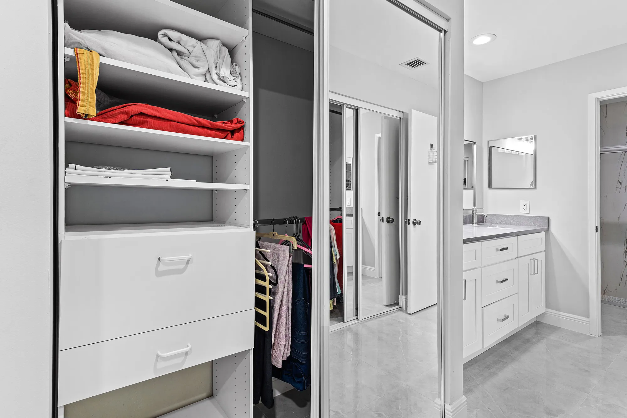 Property Slideshow image 18 of 46 | 6175 kings gate cir, Delray Beach, FL, 33484
