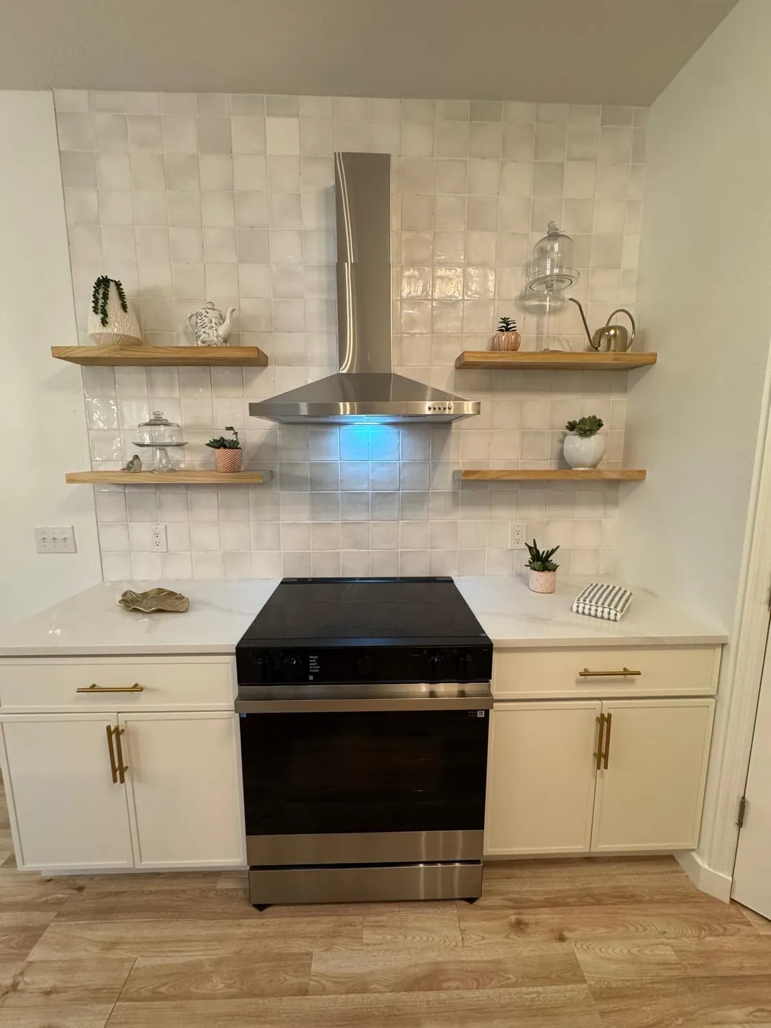 Property Slideshow image 27 of 76 | 176 cape florida dr, Poinciana, FL, 34759