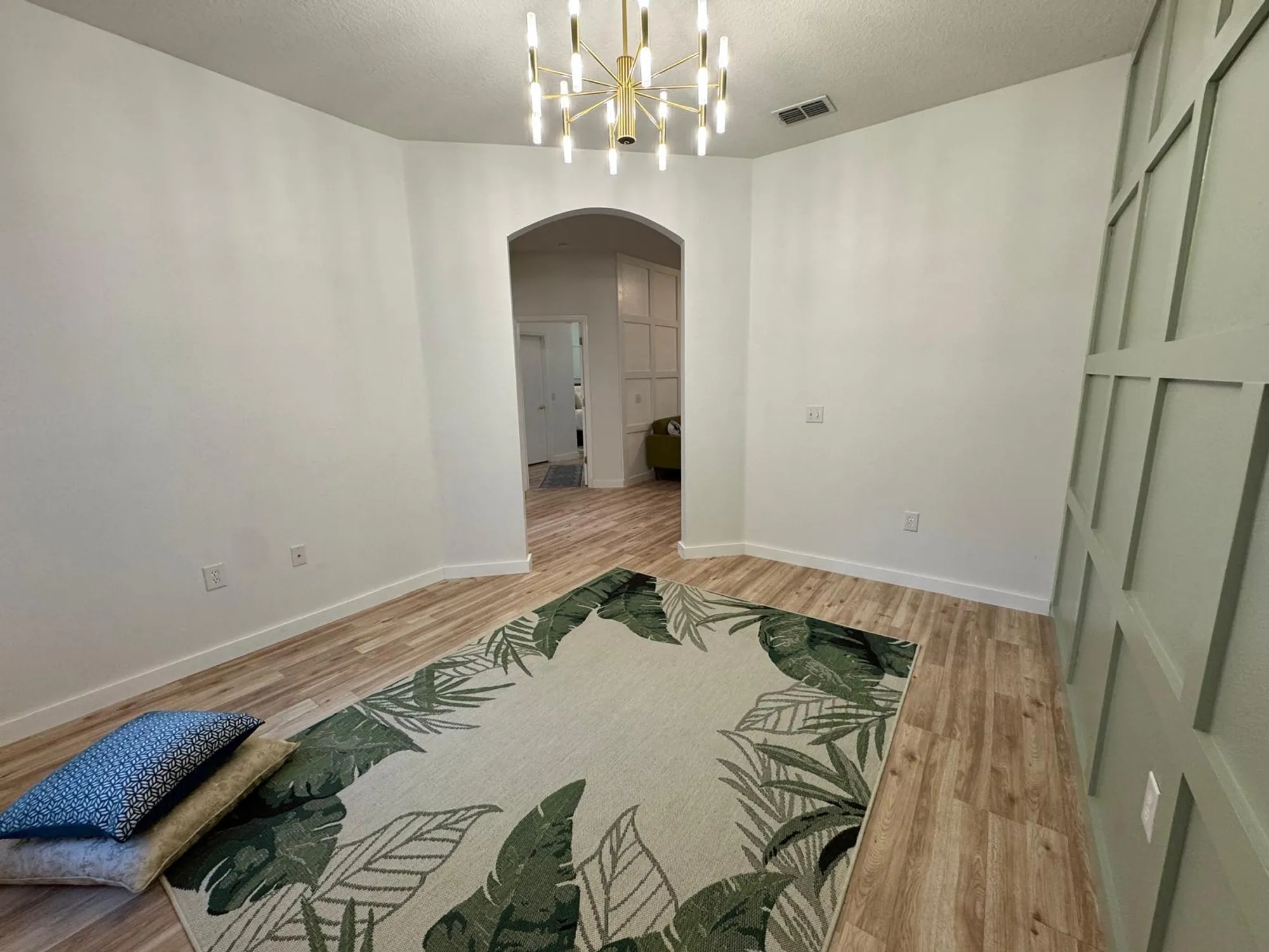 Property Slideshow image 57 of 76 | 176 cape florida dr, Poinciana, FL, 34759