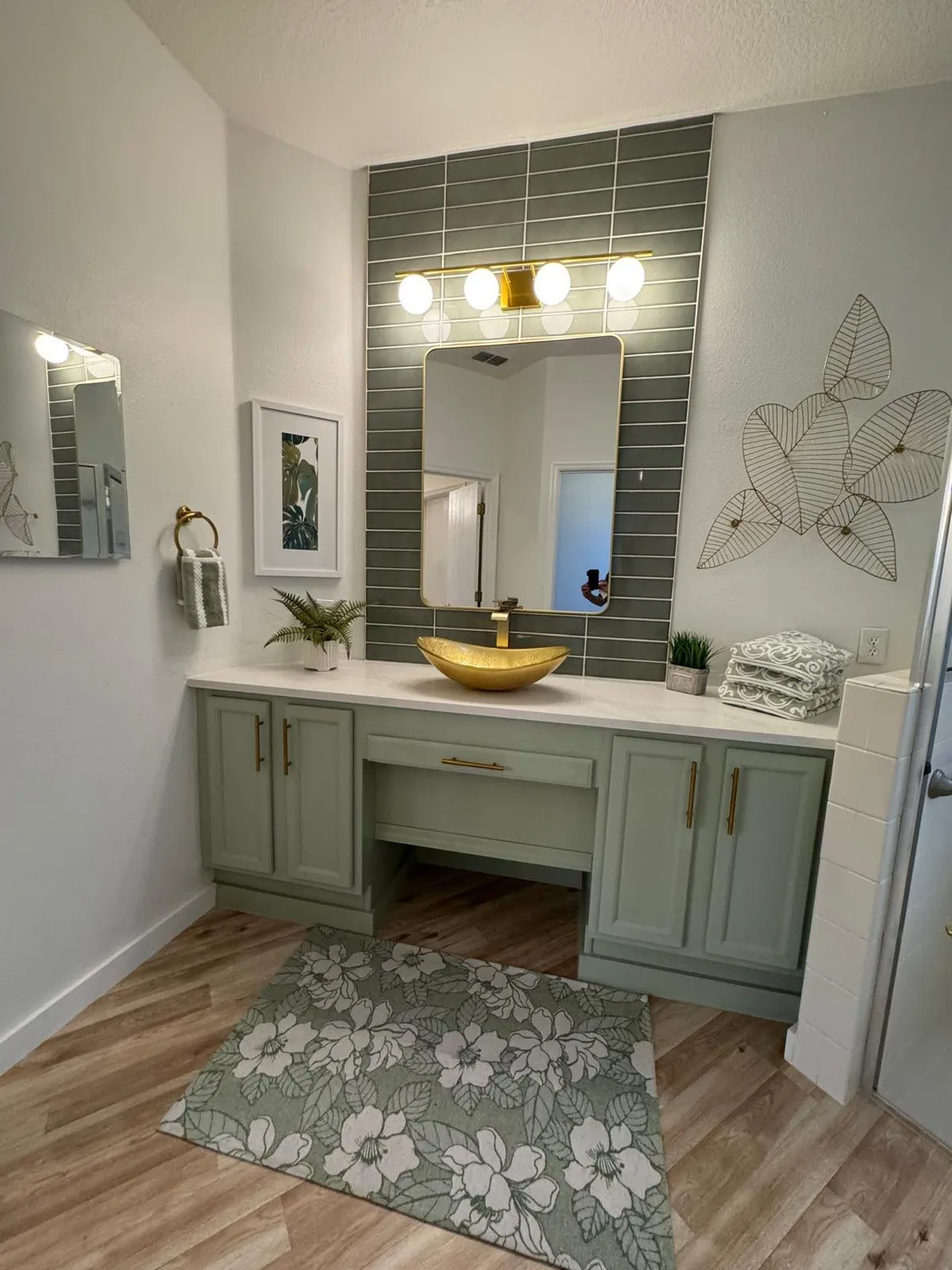 Property Slideshow image 40 of 76 | 176 cape florida dr, Poinciana, FL, 34759