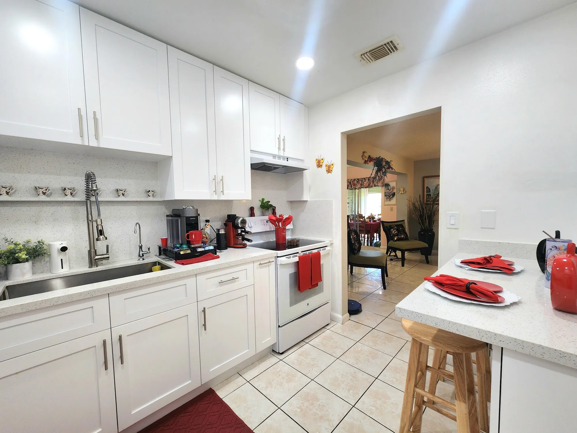 Property Slideshow image 5 of 27 | 7235 pine bluff dr, Lake Worth, FL, 33467