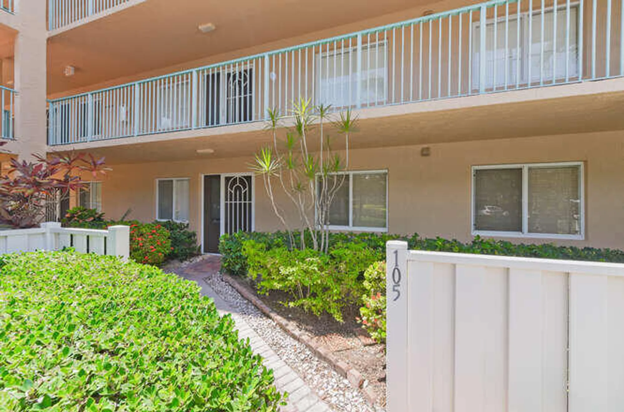 Property Slideshow image 14 of 33 | 5749 gemstone ct 105, Boynton Beach, FL, 33437